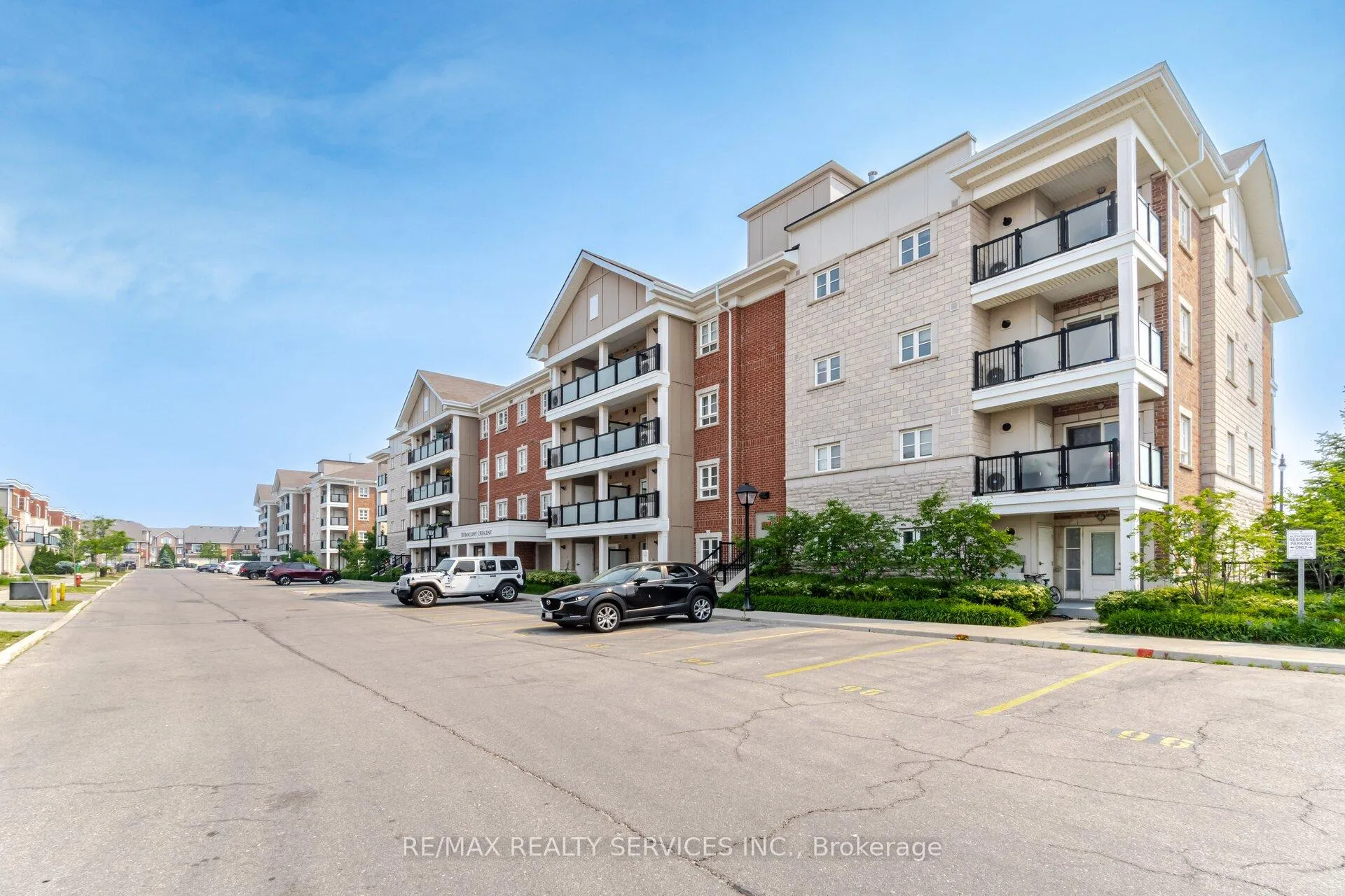 Photo 1 of Unit 408, 70 baycliffe Crescent, Brampton, Northwest Brampton — HOMEH