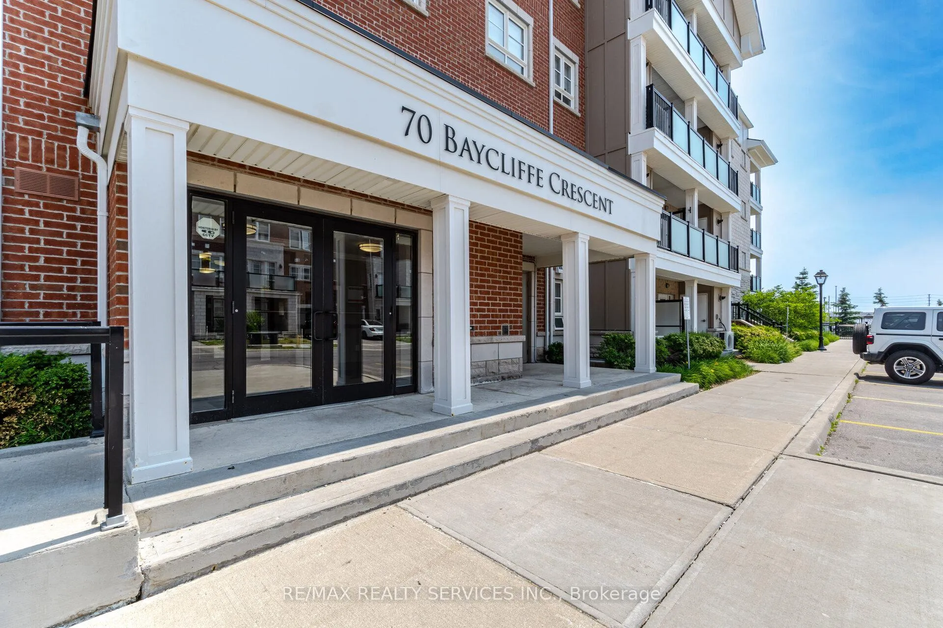 Photo 2 of Unit 408, 70 baycliffe Crescent, Brampton, Northwest Brampton — HOMEH