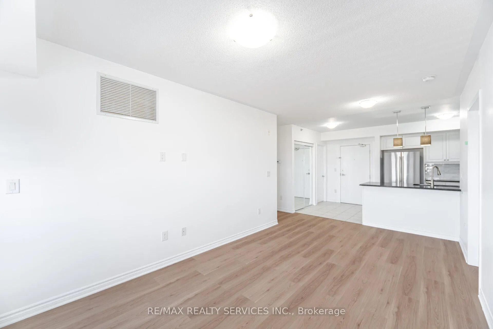 Photo 17 of Unit 408, 70 baycliffe Crescent, Brampton, Northwest Brampton — HOMEH