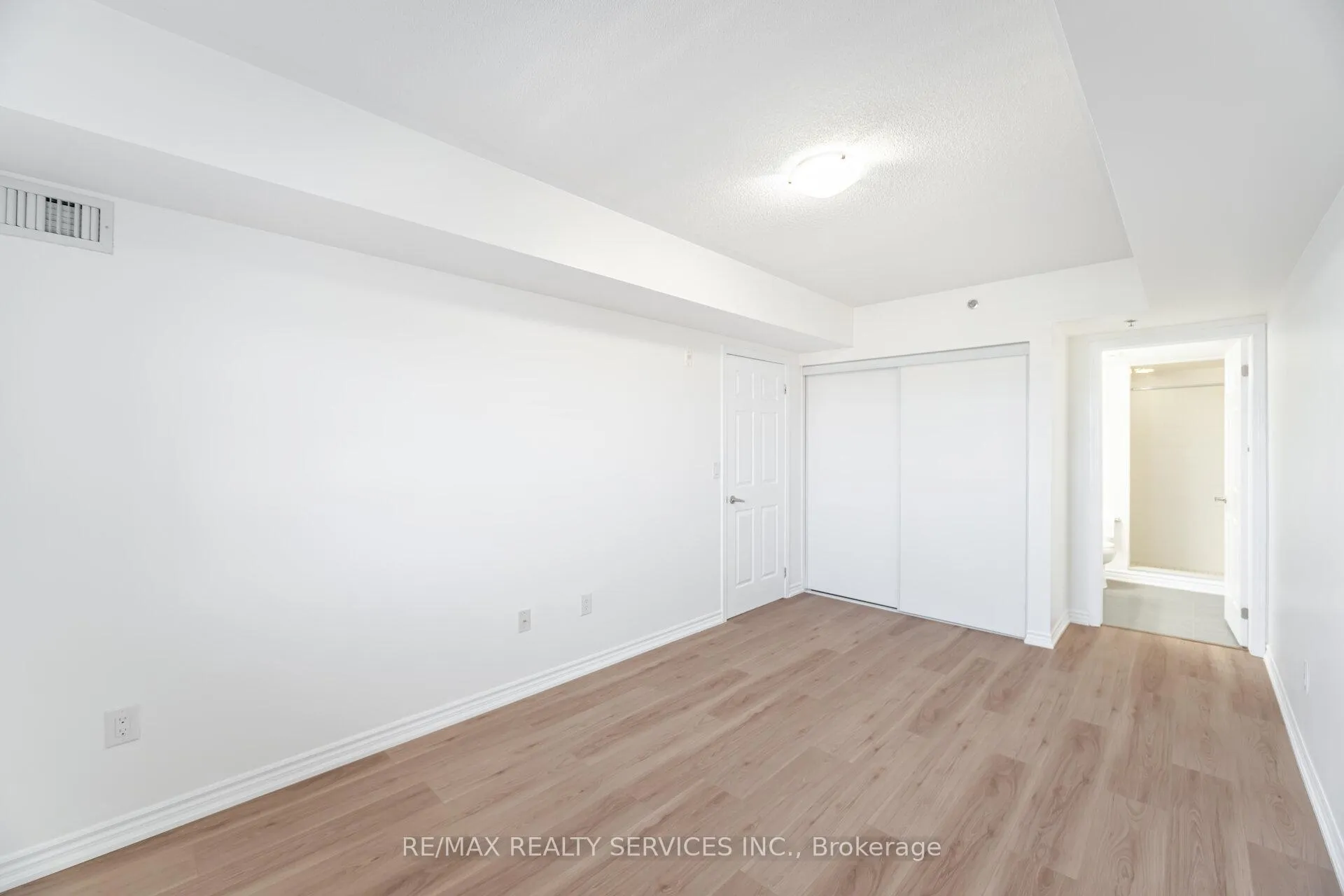 Photo 22 of Unit 408, 70 baycliffe Crescent, Brampton, Northwest Brampton — HOMEH