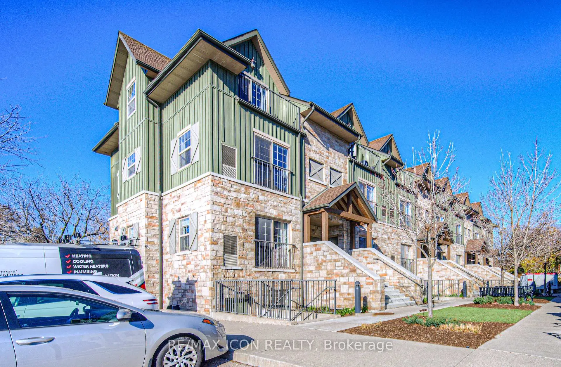 Photo 1 of Unit B301, 112 Union Street E, Waterloo, Uptown Waterloo/North Ward — HOMEH