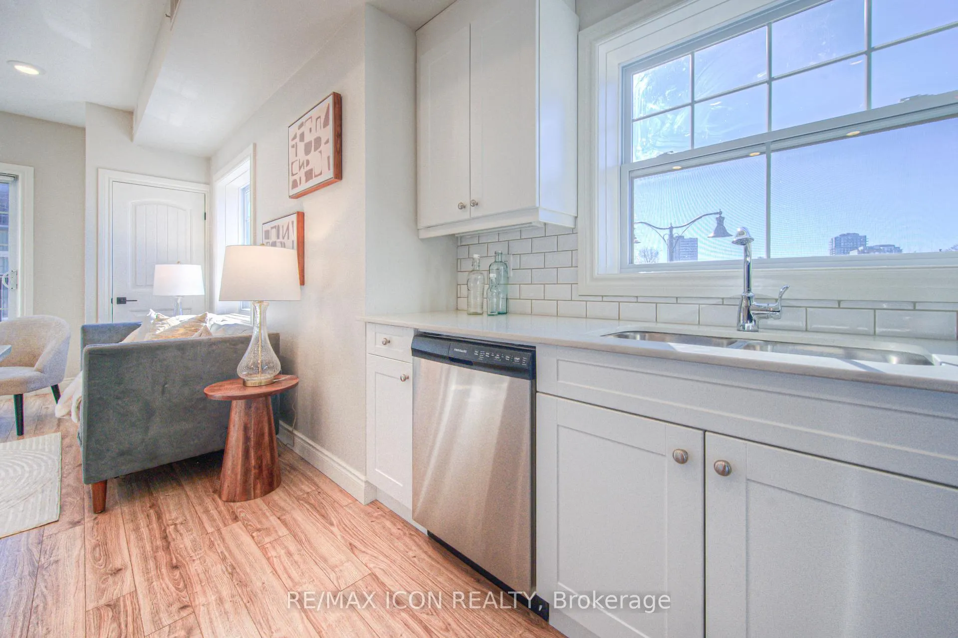 Photo 14 of Unit B301, 112 Union Street E, Waterloo, Uptown Waterloo/North Ward — HOMEH