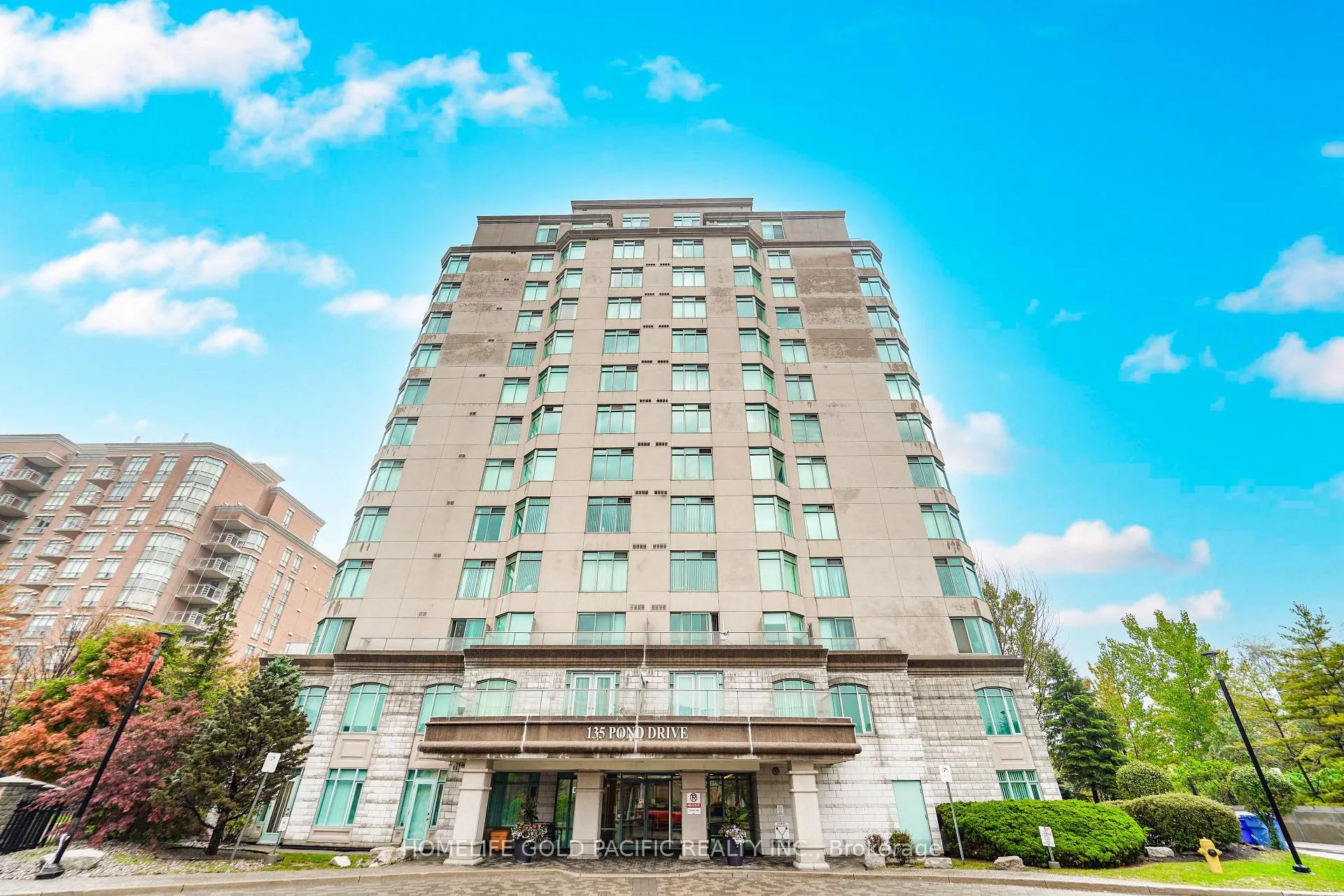 Photo 4 of Unit 1210, 135 Pond Drive, Markham, Commerce Valley — HOMEH