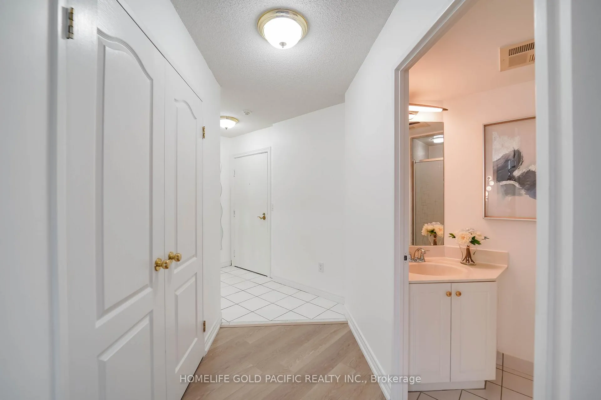 Photo 17 of Unit 1210, 135 Pond Drive, Markham, Commerce Valley — HOMEH
