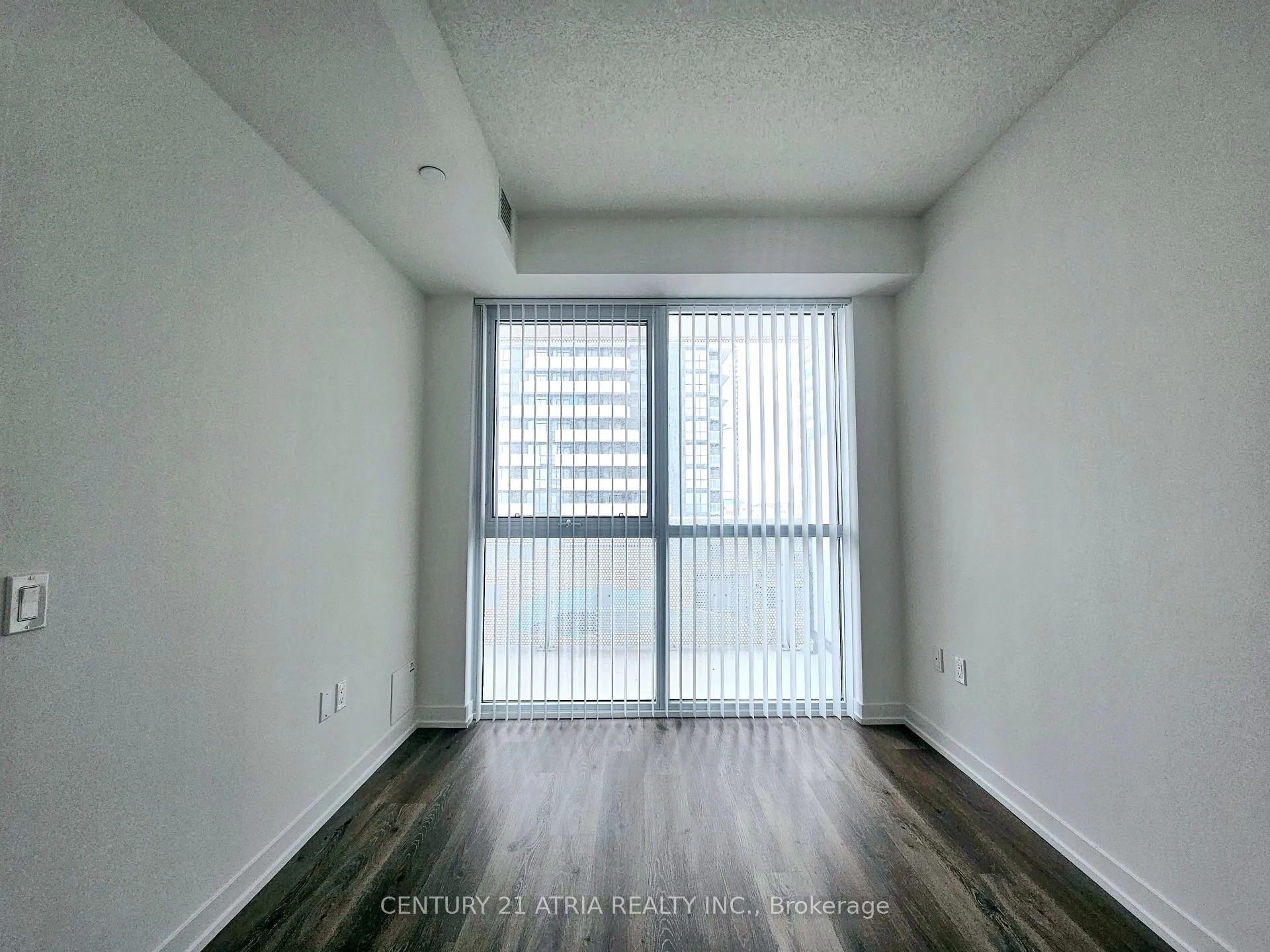 Photo 7 of Unit 701, 225 Commerce Street, Vaughan, Vaughan Corporate Centre — HOMEH