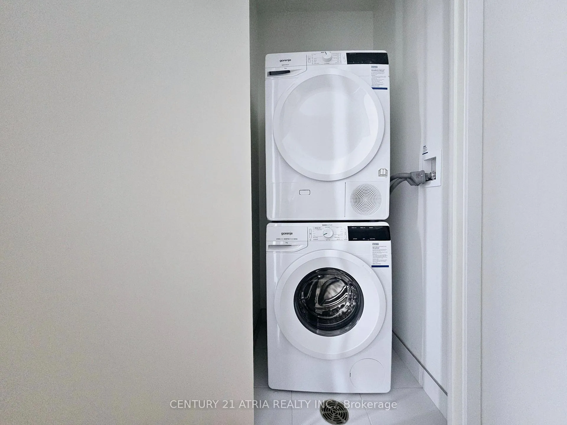 Photo 12 of Unit 701, 225 Commerce Street, Vaughan, Vaughan Corporate Centre — HOMEH