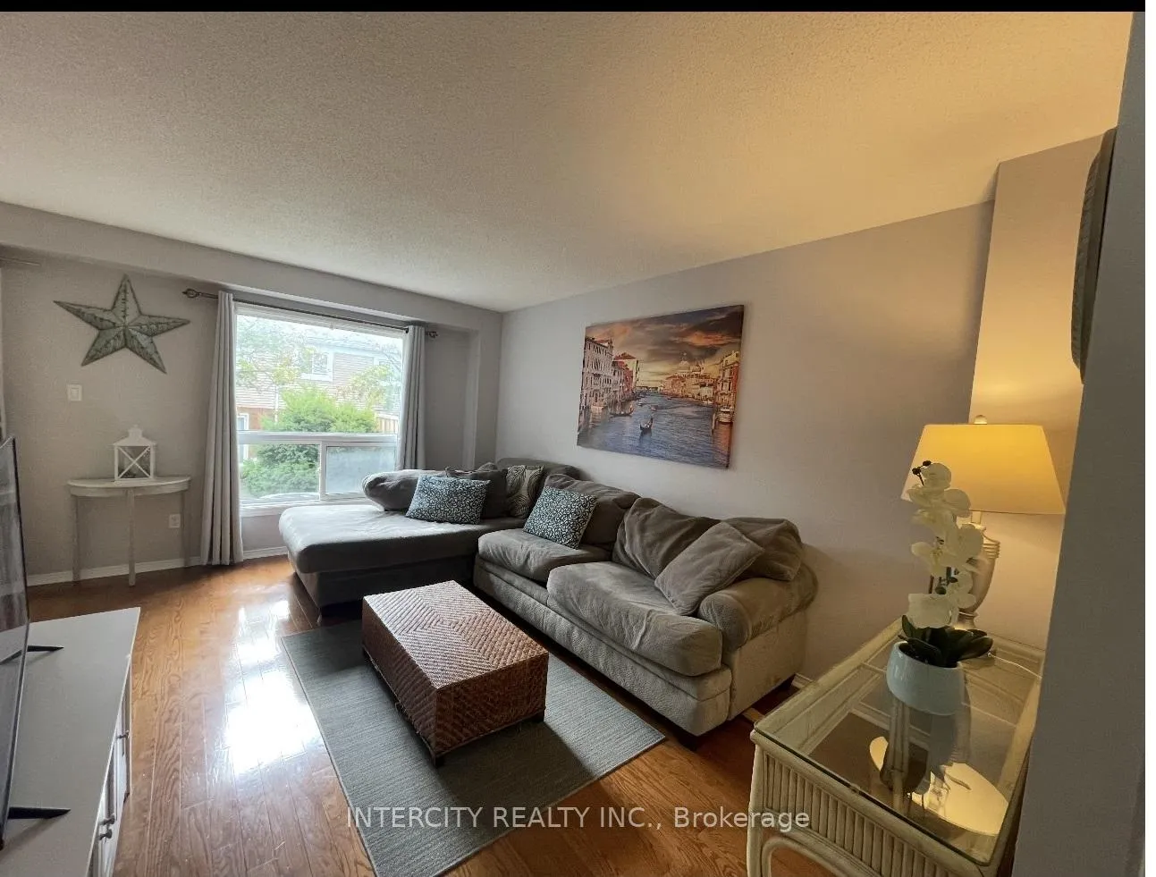 Photo 6 of Unit 184, 10 Bassett Boulevard, Whitby, Pringle Creek — HOMEH