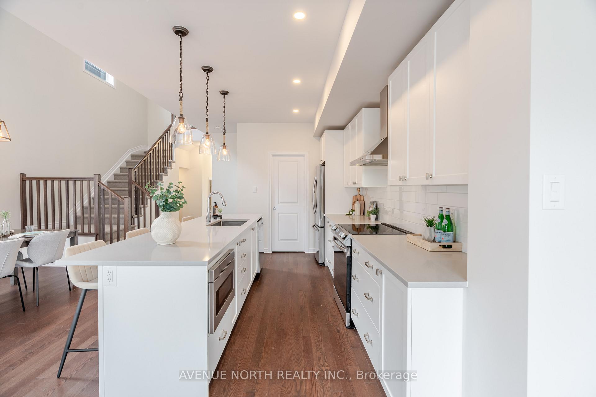 Photo 12 of 318 Grackle Street, Ottawa, Blossom Park/Kemp Park/Findlay Creek — HOMEH