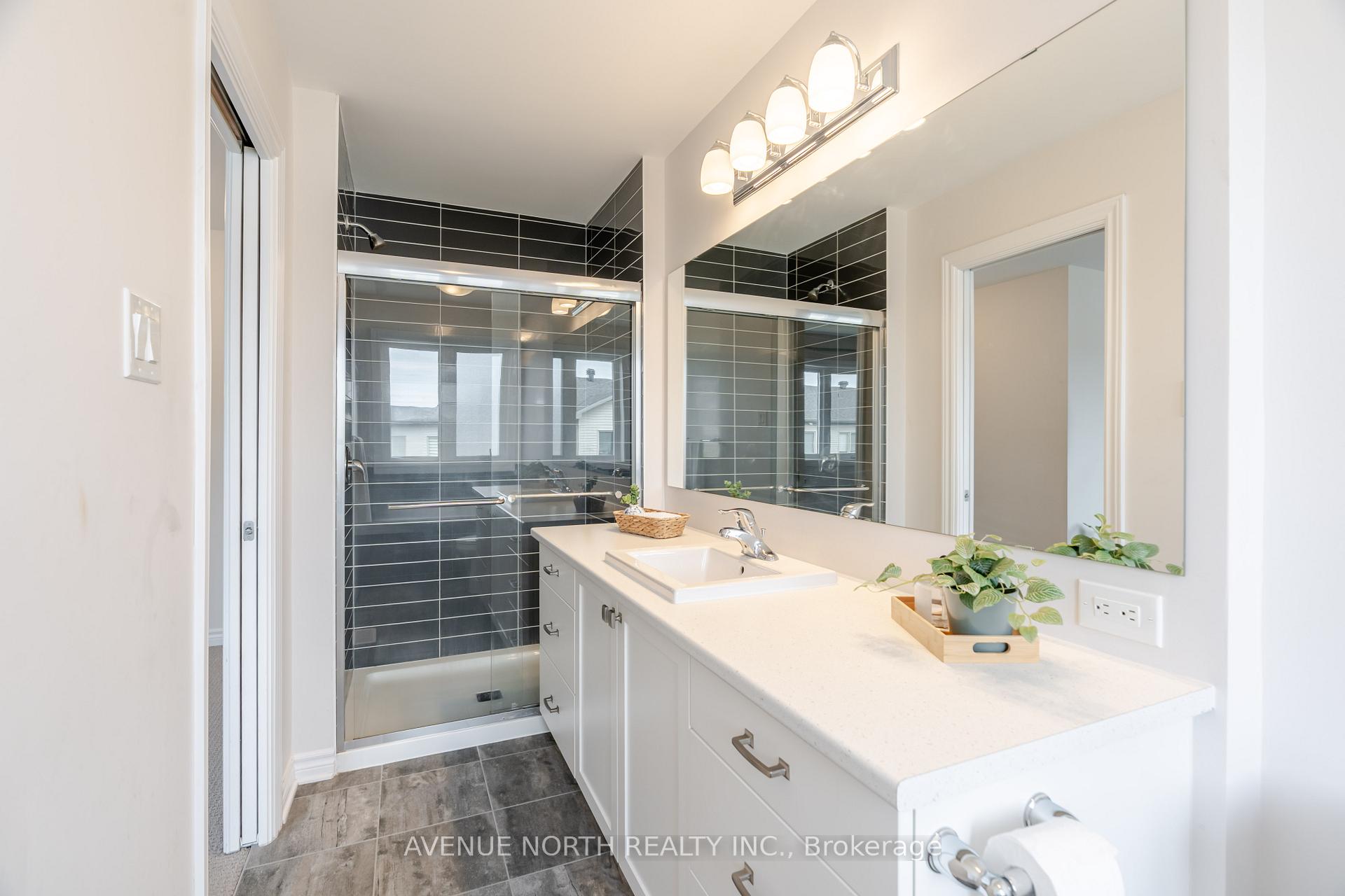 Photo 33 of 318 Grackle Street, Ottawa, Blossom Park/Kemp Park/Findlay Creek — HOMEH