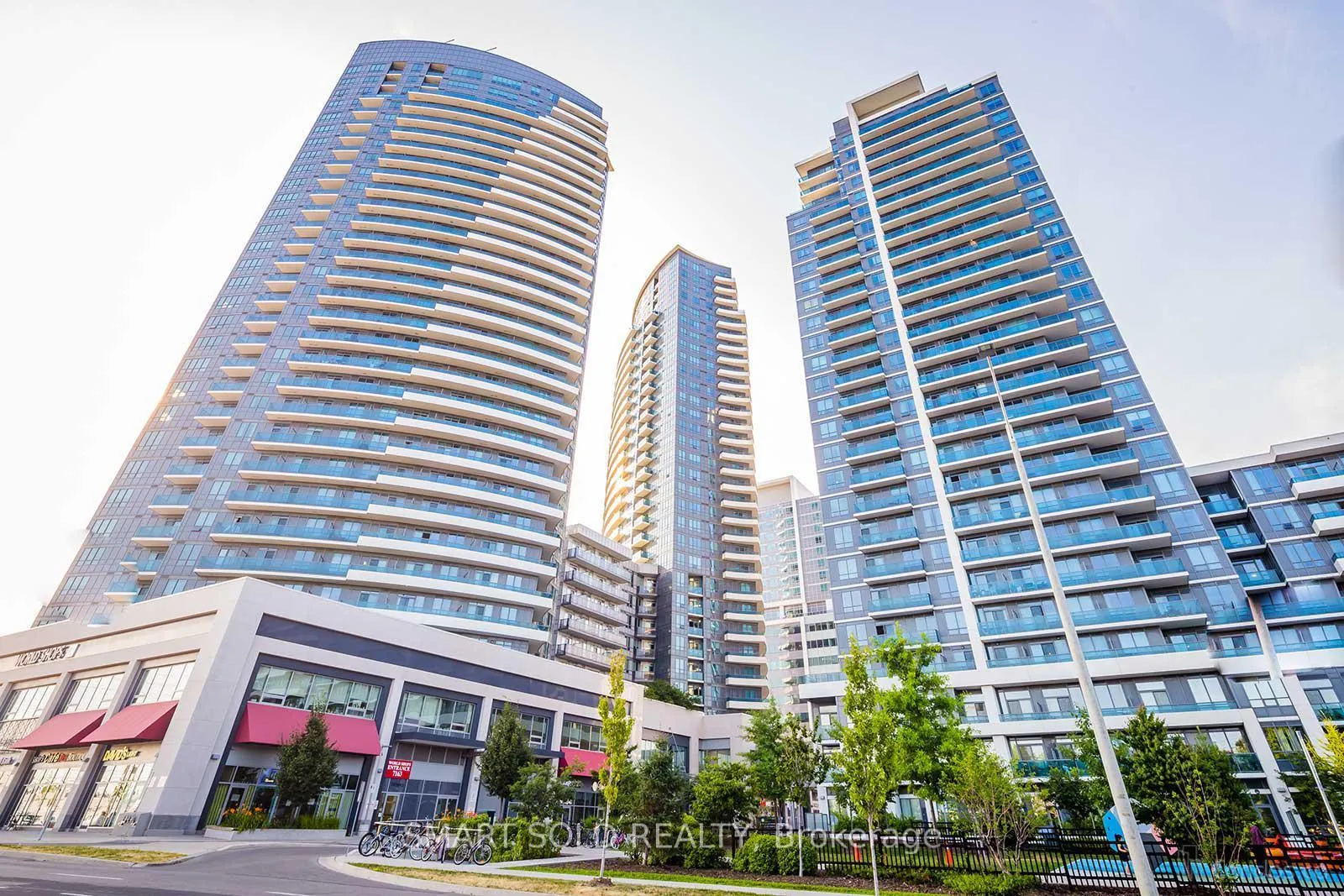 Photo 1 of Unit 1110, 7165 Yonge Street, Markham, Grandview — HOMEH