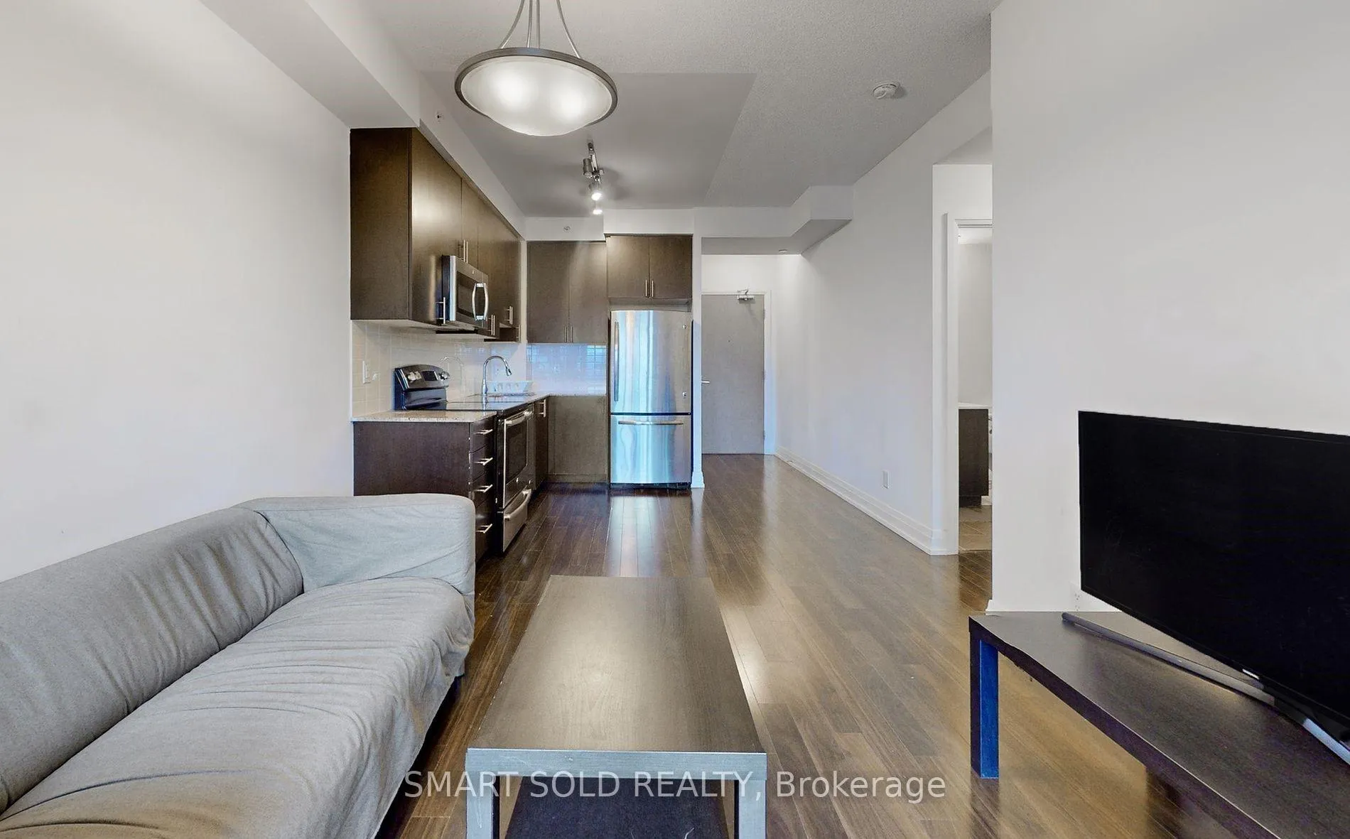 Photo 7 of Unit 1110, 7165 Yonge Street, Markham, Grandview — HOMEH
