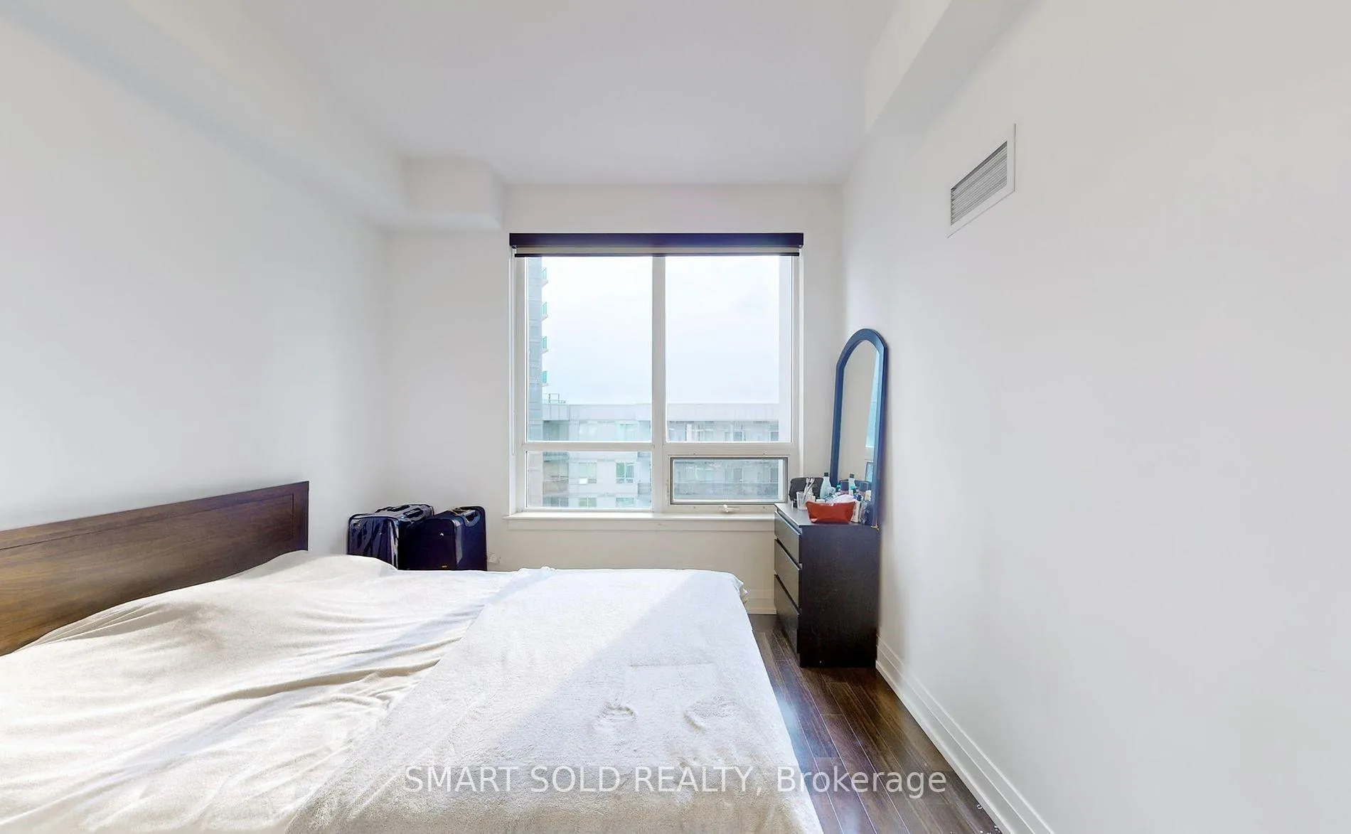 Photo 9 of Unit 1110, 7165 Yonge Street, Markham, Grandview — HOMEH