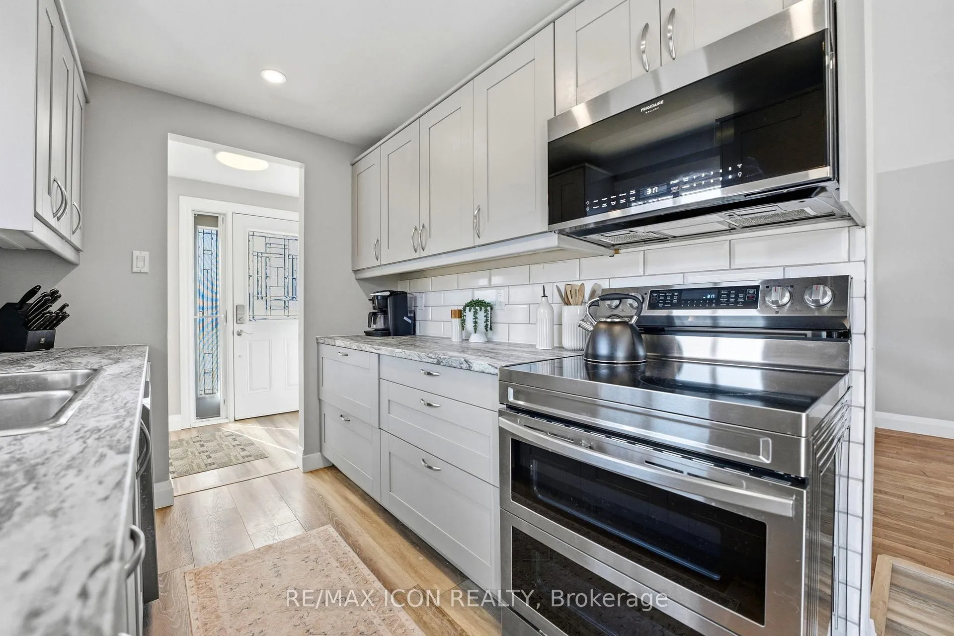 Photo 10 of 304 Dinison Place, Kitchener — HOMEH
