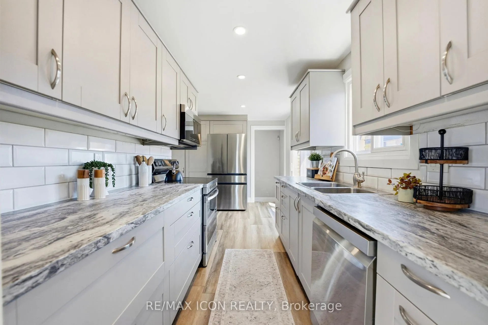 Photo 11 of 304 Dinison Place, Kitchener — HOMEH