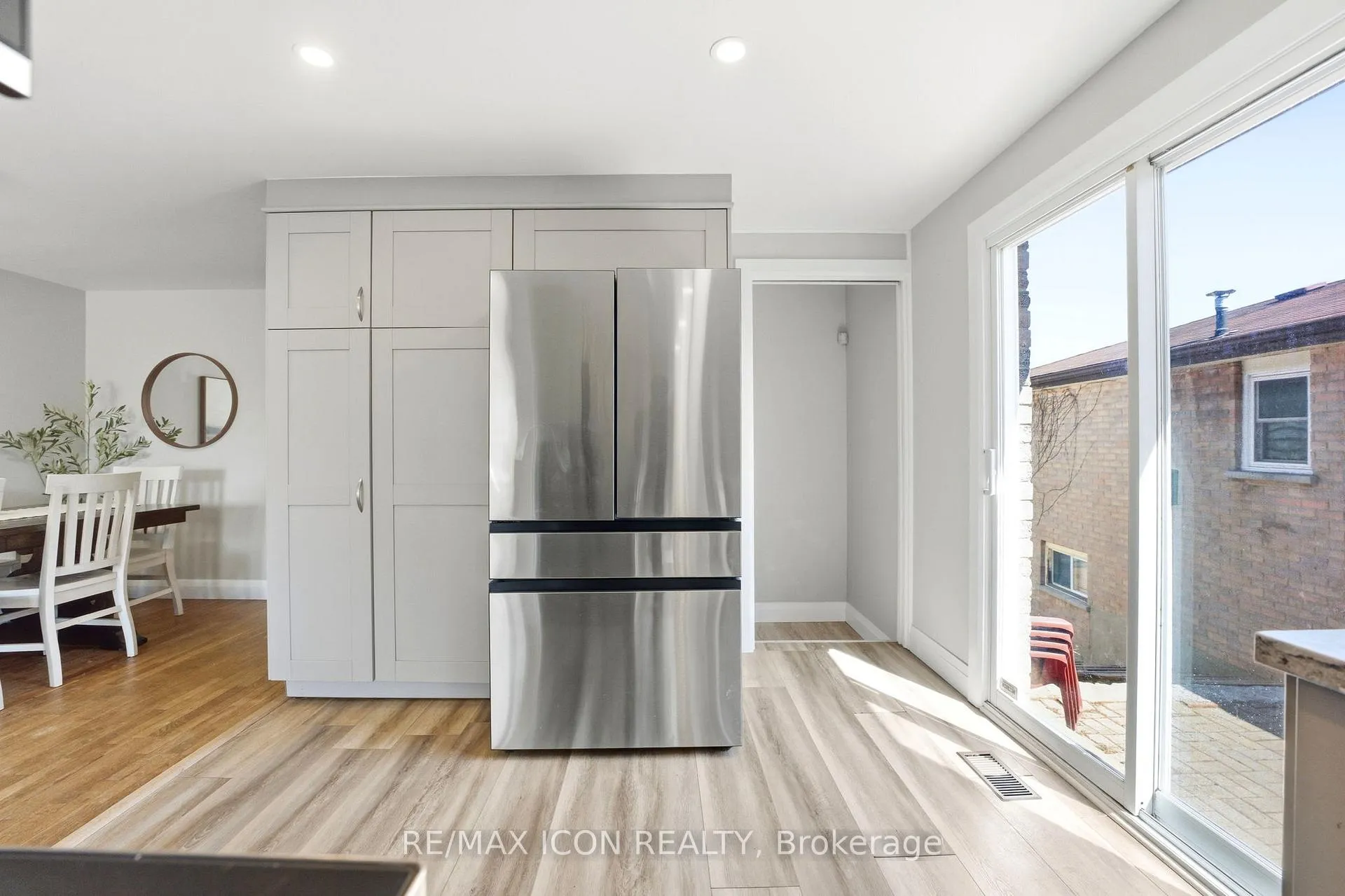 Photo 12 of 304 Dinison Place, Kitchener — HOMEH
