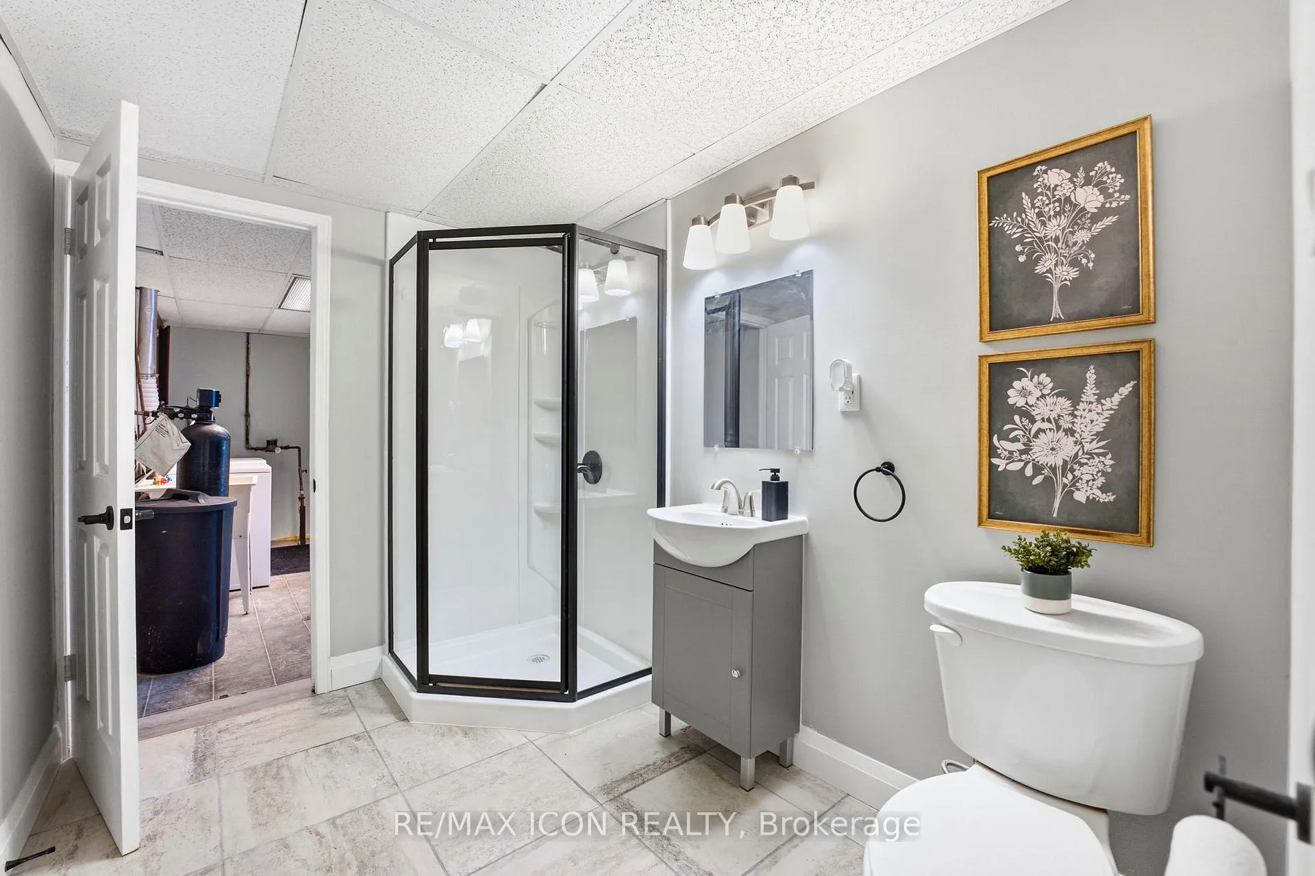 Photo 23 of 304 Dinison Place, Kitchener — HOMEH