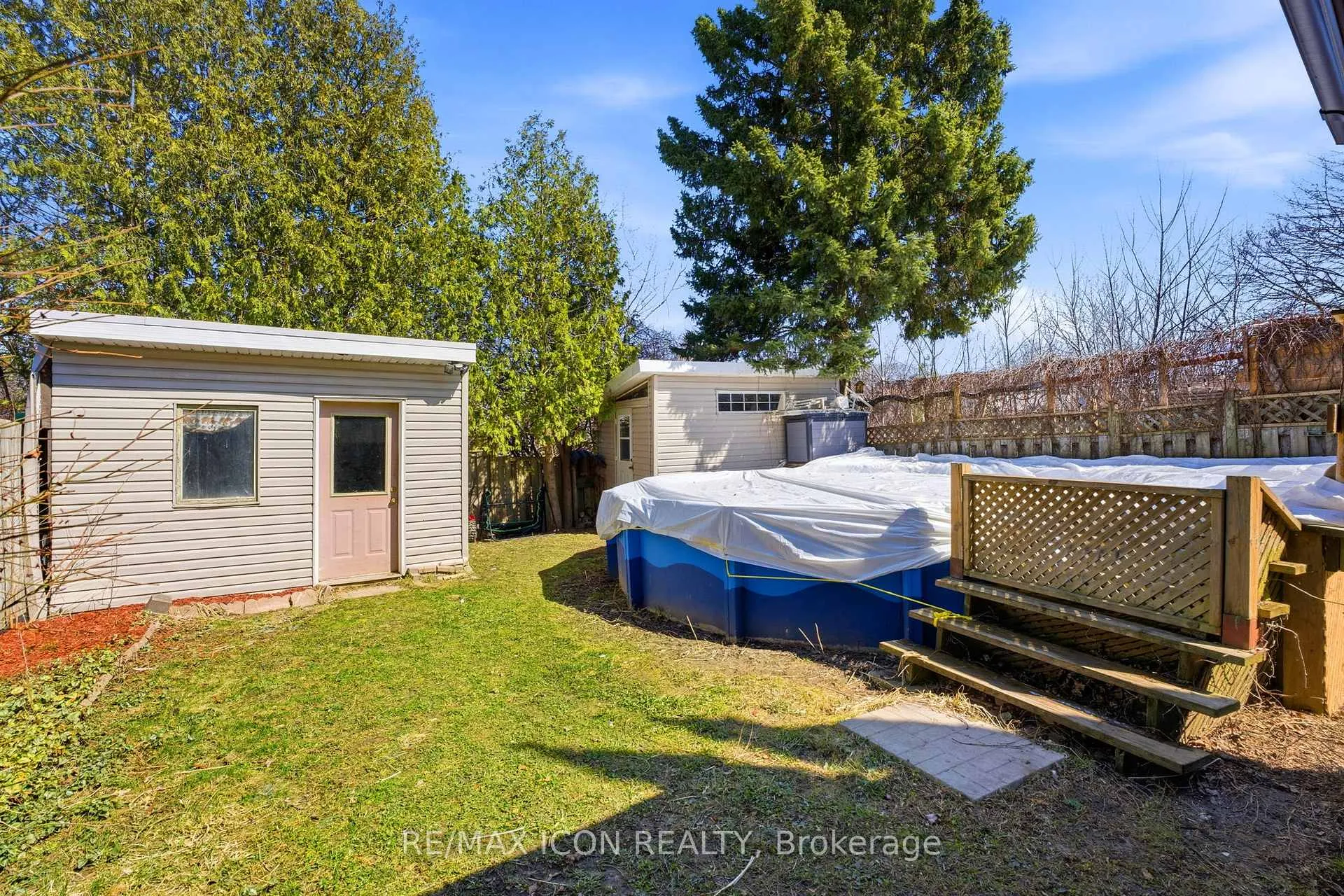 Photo 31 of 304 Dinison Place, Kitchener — HOMEH