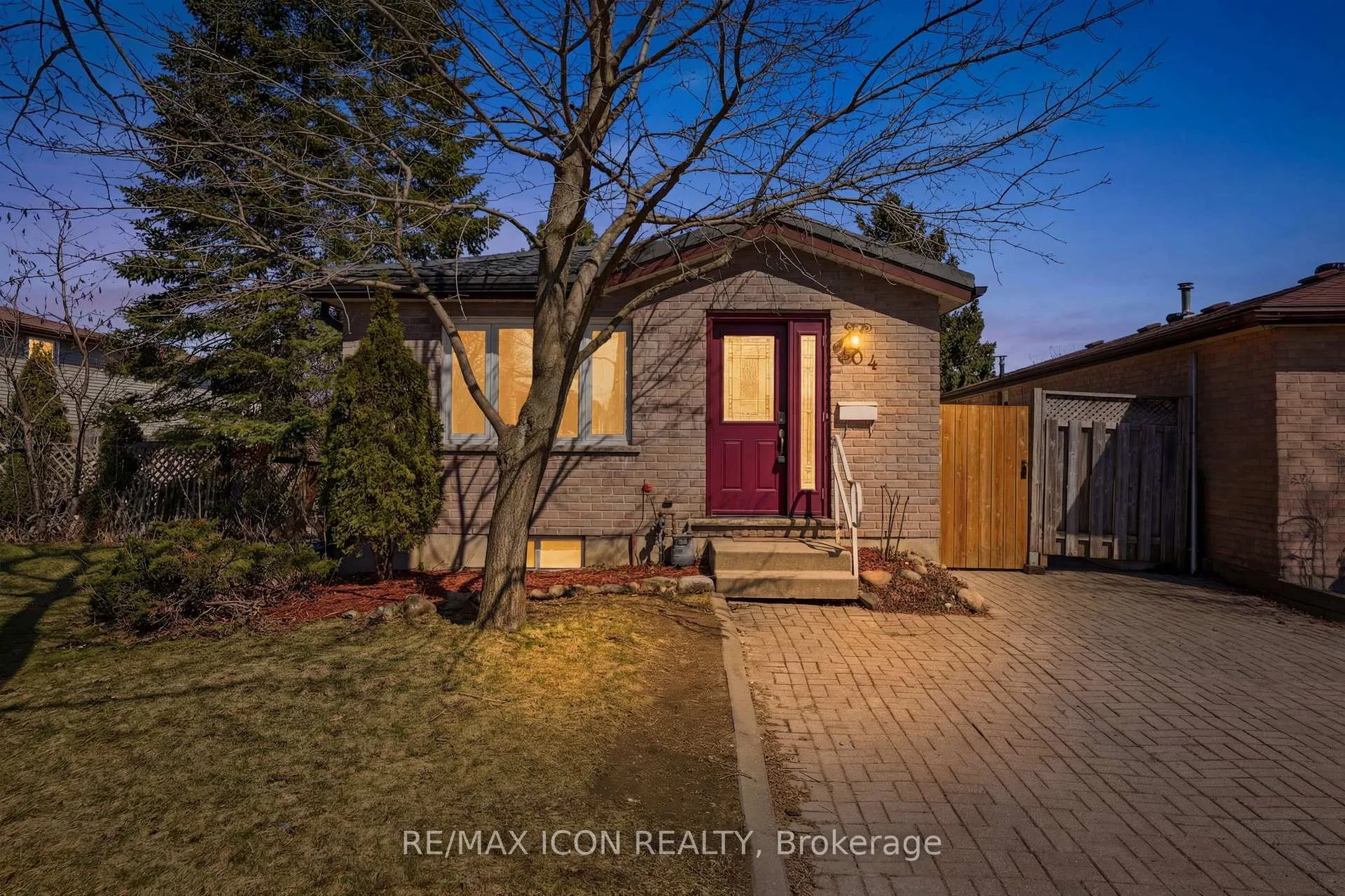 Photo 38 of 304 Dinison Place, Kitchener — HOMEH