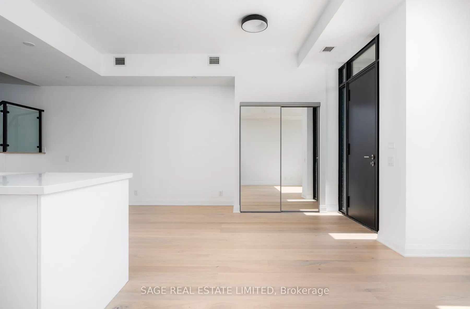 Photo 3 of Unit TH11, 33 Frederick Todd Way S, Toronto, Thorncliffe Park — HOMEH