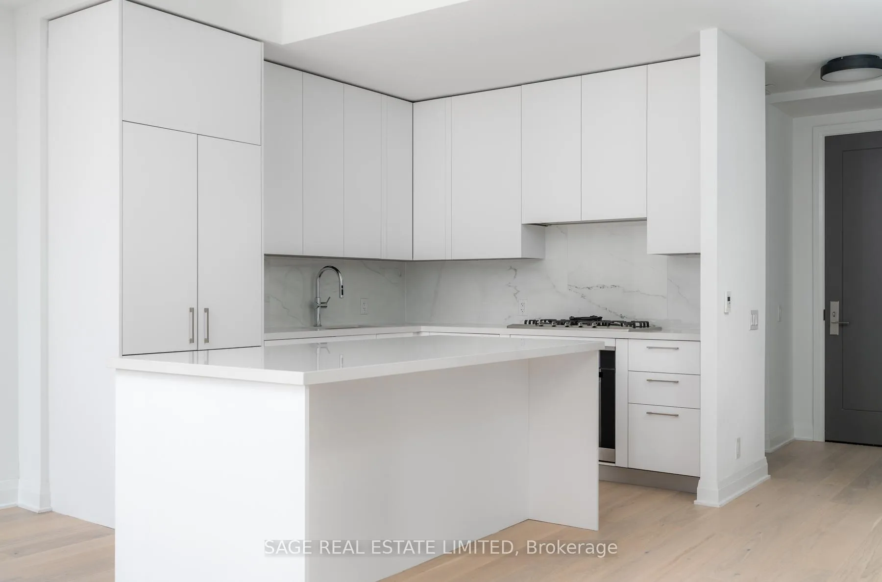 Photo 6 of Unit TH11, 33 Frederick Todd Way S, Toronto, Thorncliffe Park — HOMEH