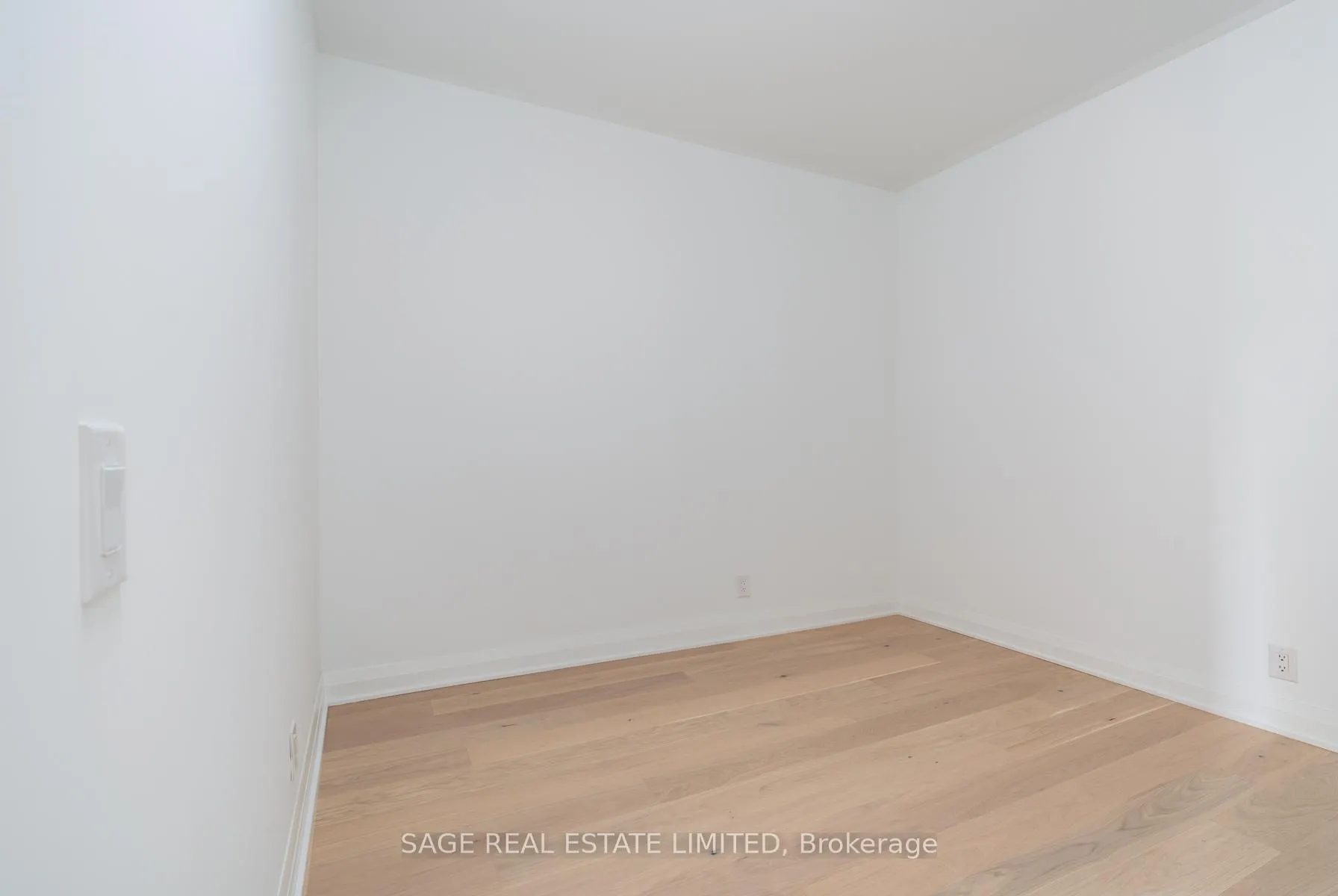 Photo 12 of Unit TH11, 33 Frederick Todd Way S, Toronto, Thorncliffe Park — HOMEH