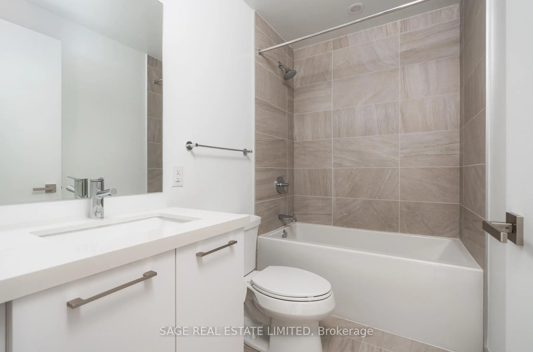Photo 20 of Unit TH11, 33 Frederick Todd Way S, Toronto, Thorncliffe Park — HOMEH