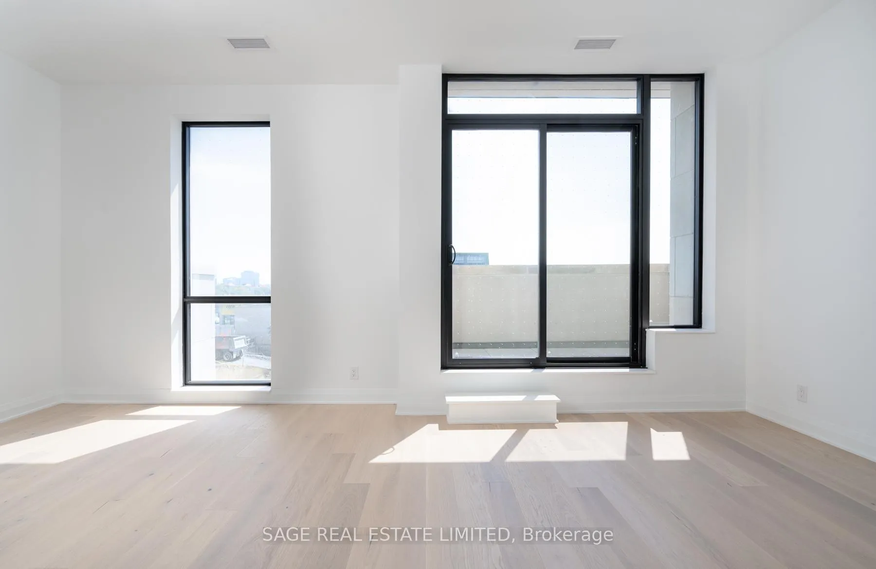 Photo 25 of Unit TH11, 33 Frederick Todd Way S, Toronto, Thorncliffe Park — HOMEH