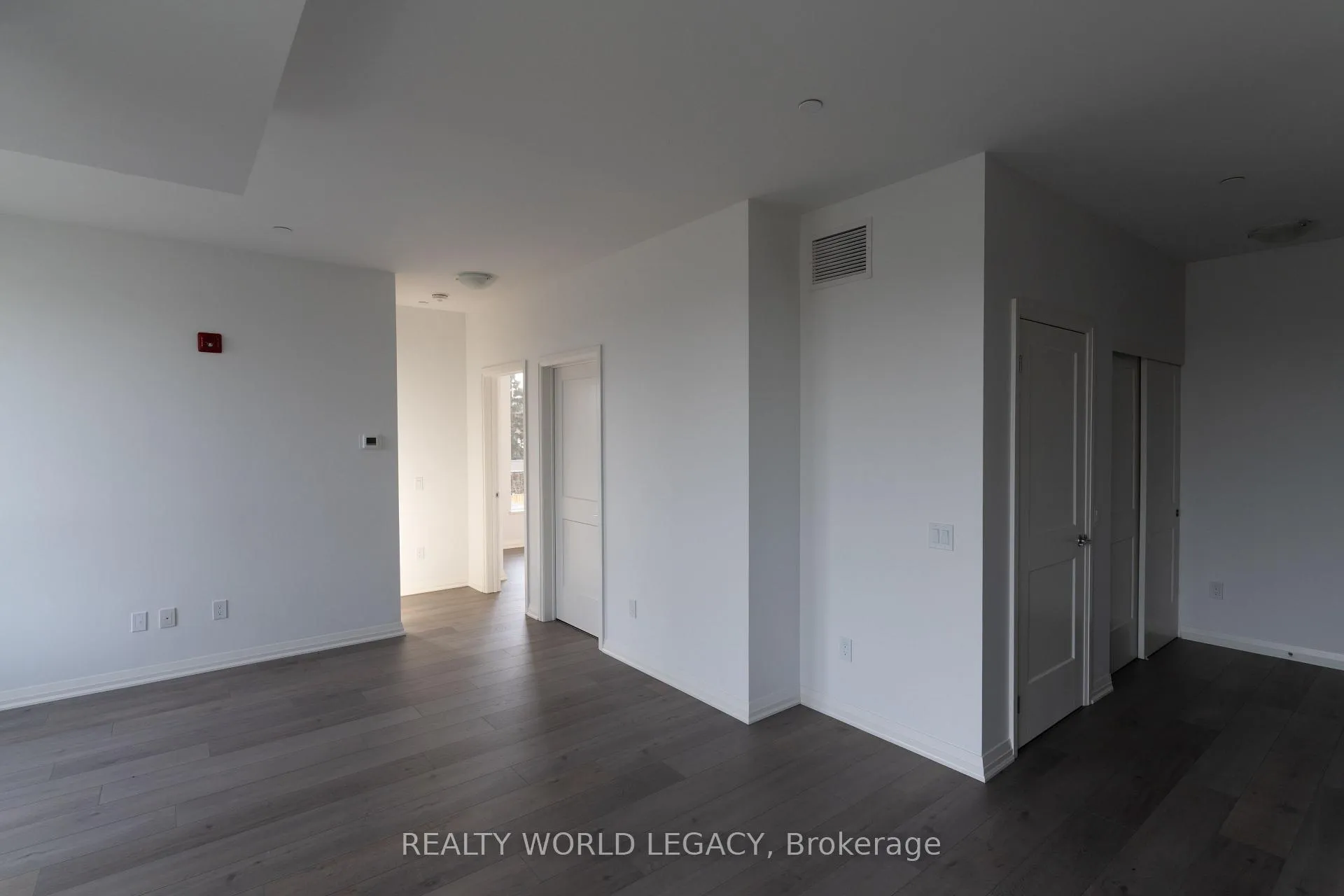 Photo 6 of Unit 215, 101 Golden Eagle Avenue, Waterloo — HOMEH