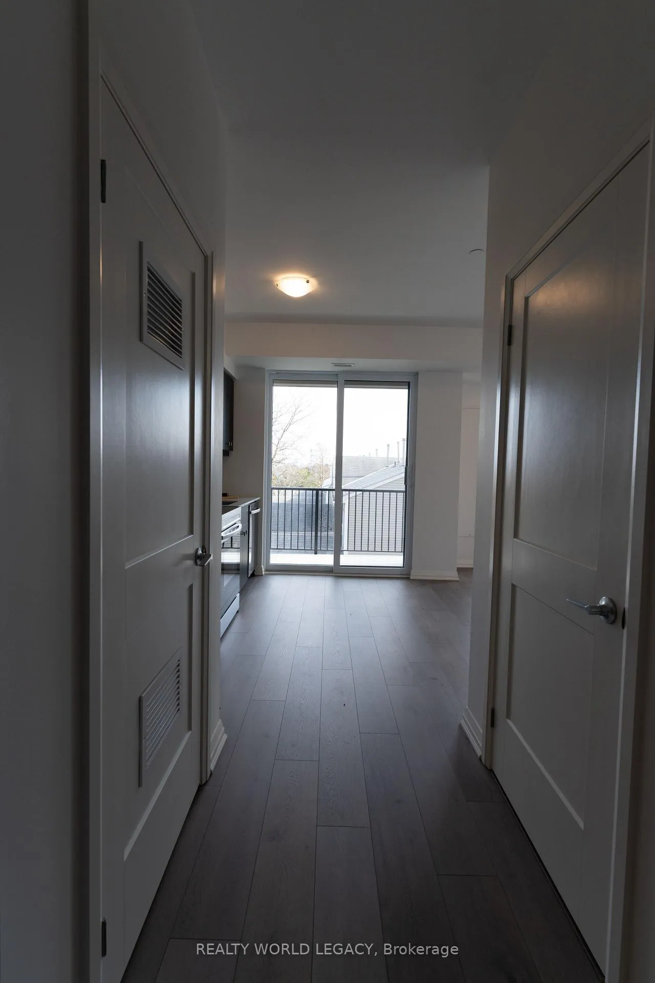 Photo 13 of Unit 215, 101 Golden Eagle Avenue, Waterloo — HOMEH