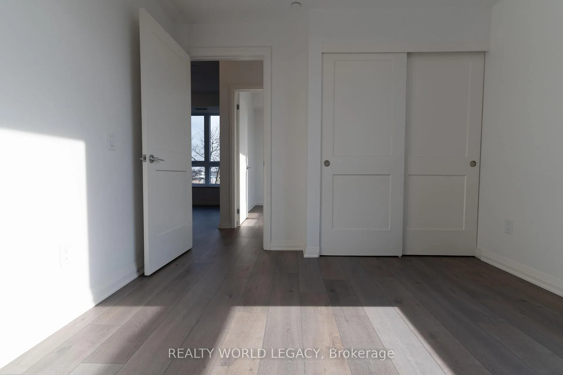 Photo 18 of Unit 215, 101 Golden Eagle Avenue, Waterloo — HOMEH