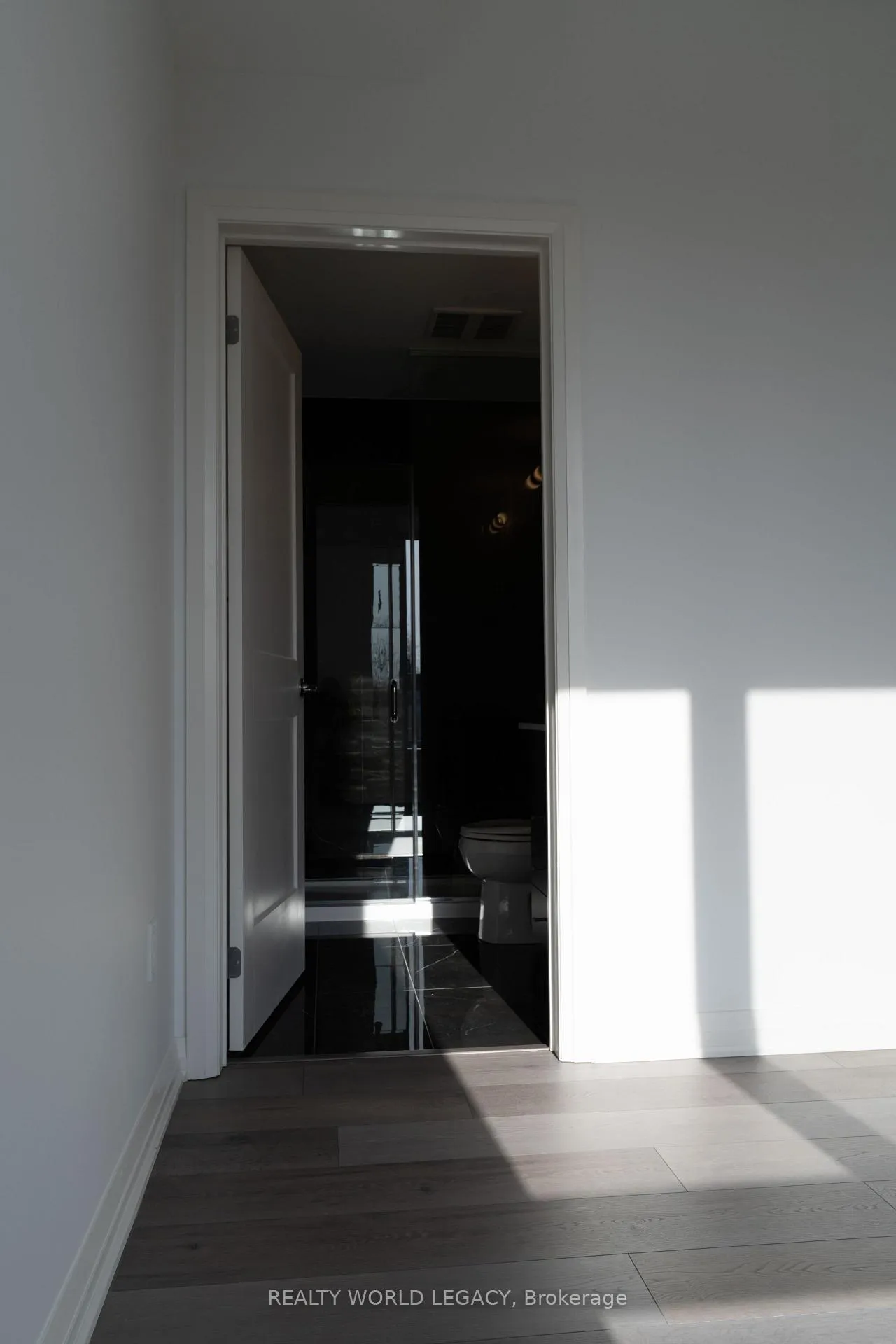 Photo 22 of Unit 215, 101 Golden Eagle Avenue, Waterloo — HOMEH