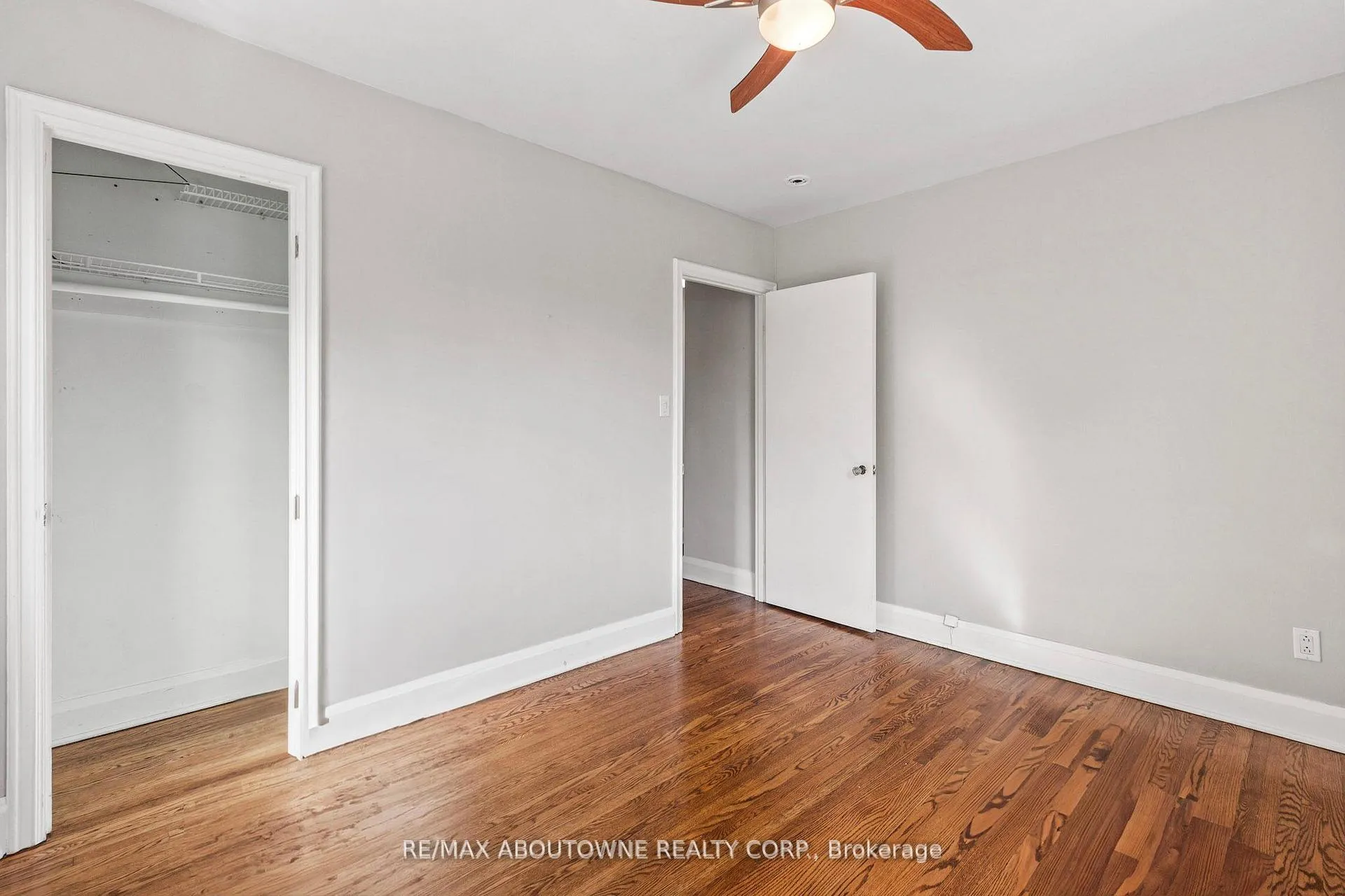 Photo 18 of 136 Brantdale Avenue, Hamilton, Southam — HOMEH