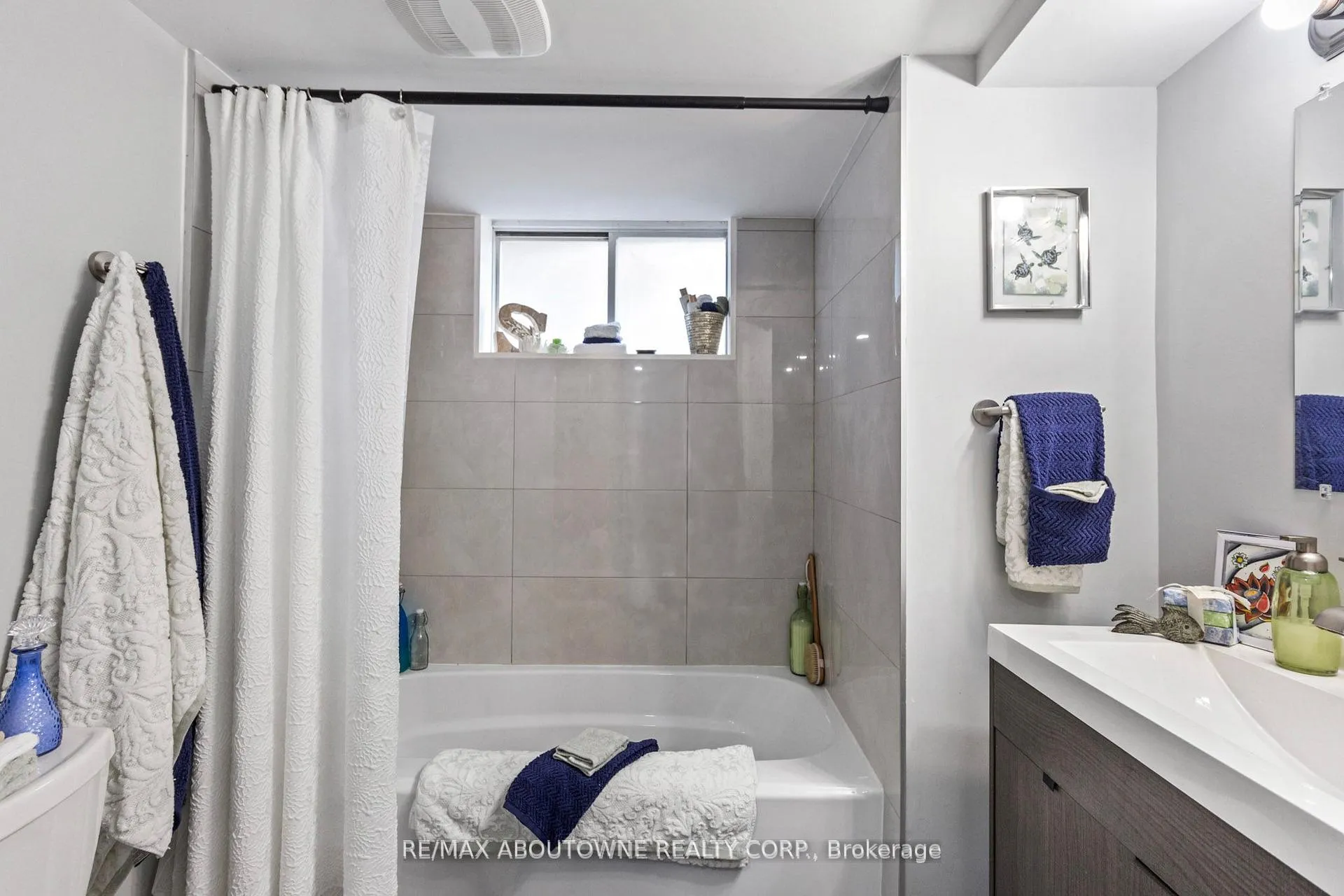 Photo 36 of 136 Brantdale Avenue, Hamilton, Southam — HOMEH