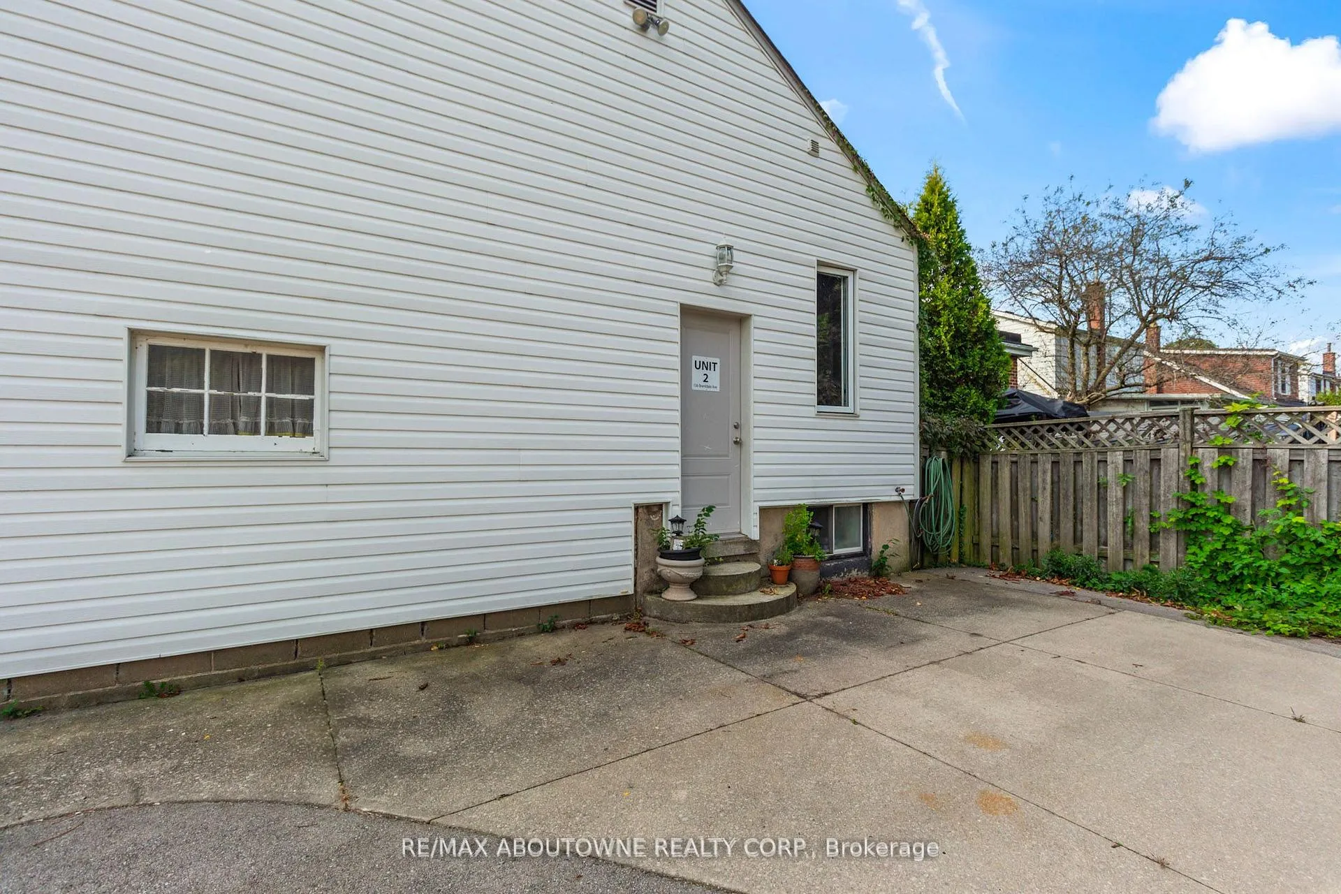 Photo 39 of 136 Brantdale Avenue, Hamilton, Southam — HOMEH