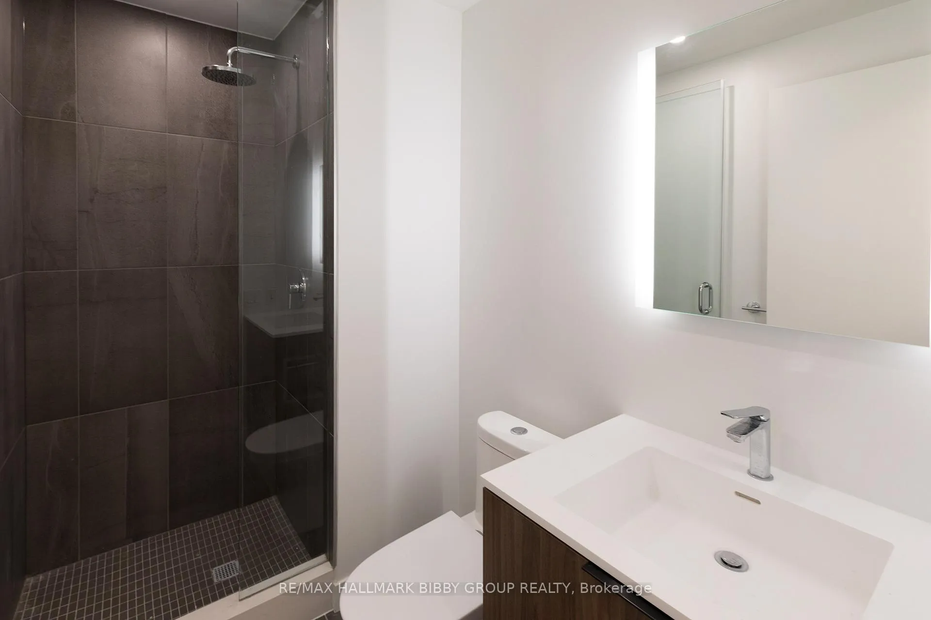 Photo 14 of Unit 607, 185 Alberta Avenue, Toronto, Wychwood — HOMEH