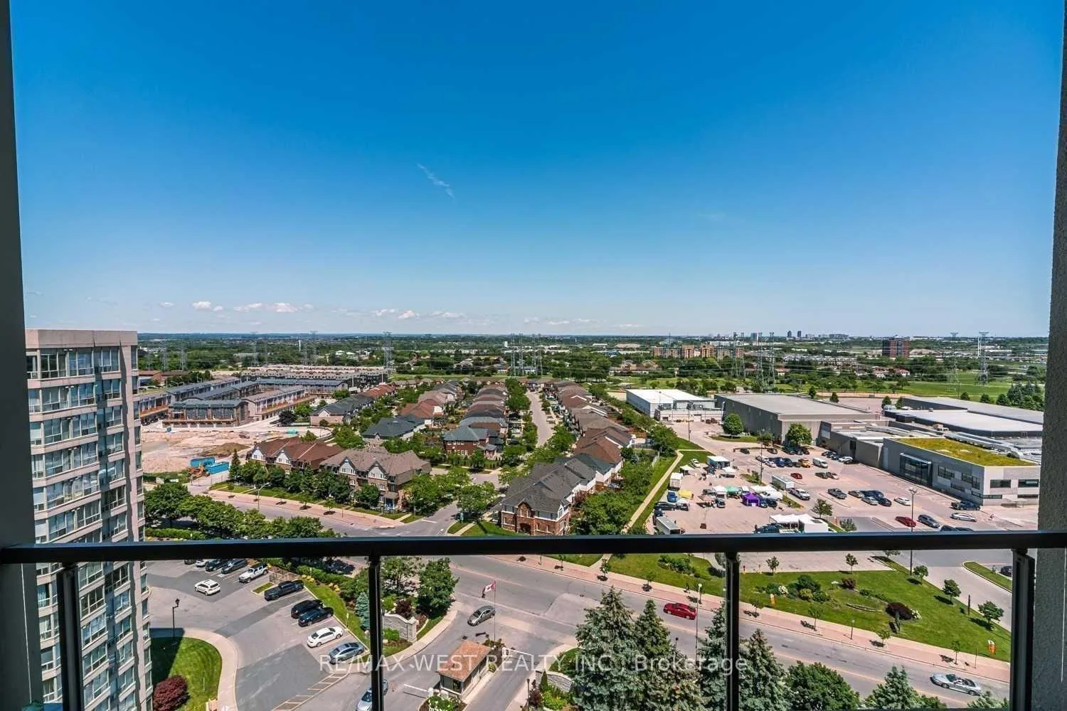 Photo 7 of Unit PH30, 1880 Valley Farm Road, Pickering, Town Centre — HOMEH