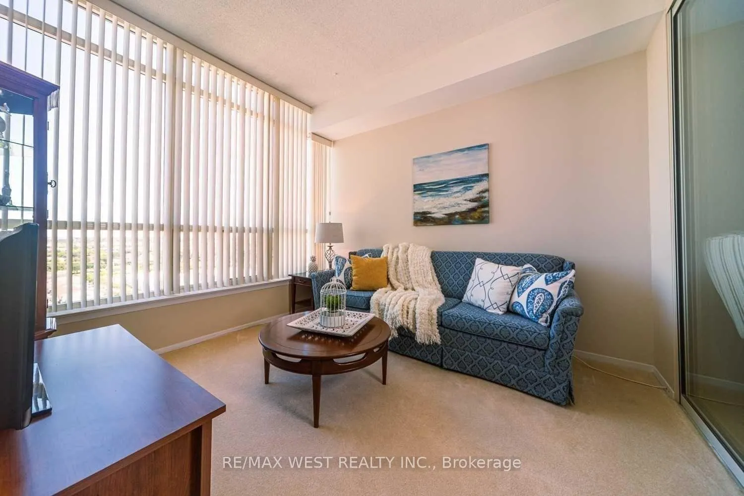 Photo 8 of Unit PH30, 1880 Valley Farm Road, Pickering, Town Centre — HOMEH