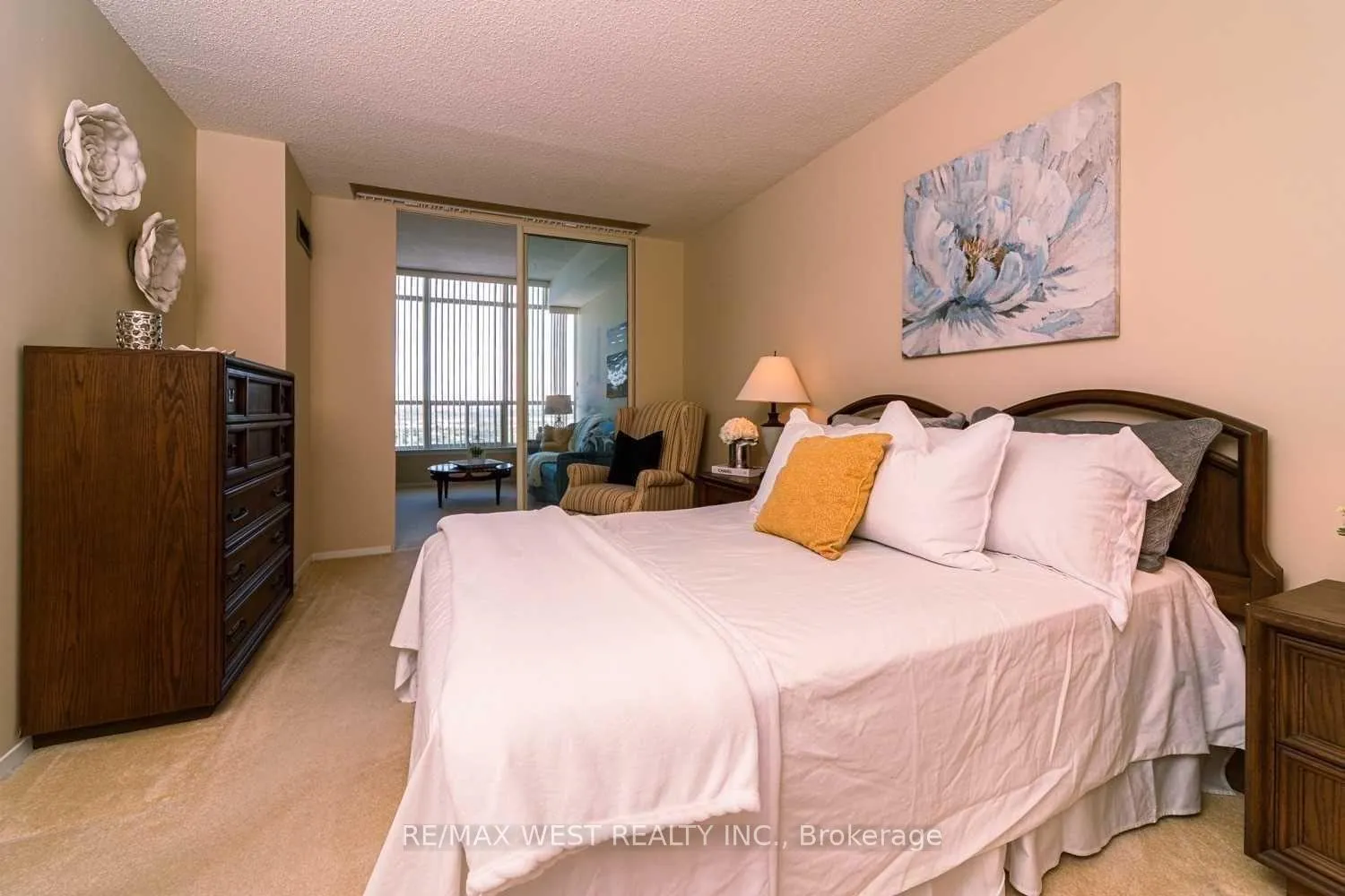 Photo 9 of Unit PH30, 1880 Valley Farm Road, Pickering, Town Centre — HOMEH