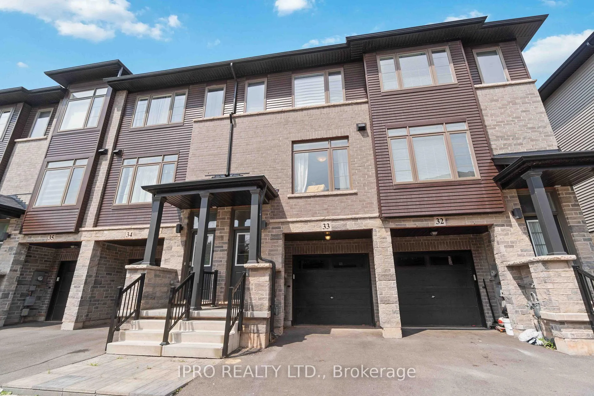 Front of Unit 33, 575 Woodward Avenue