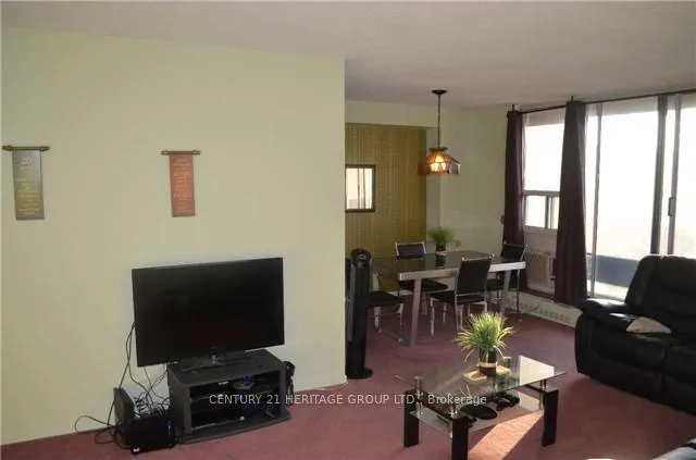 Photo 5 of Unit 1004, 1966 Main Street, Hamilton, Ainslie Wood — HOMEH