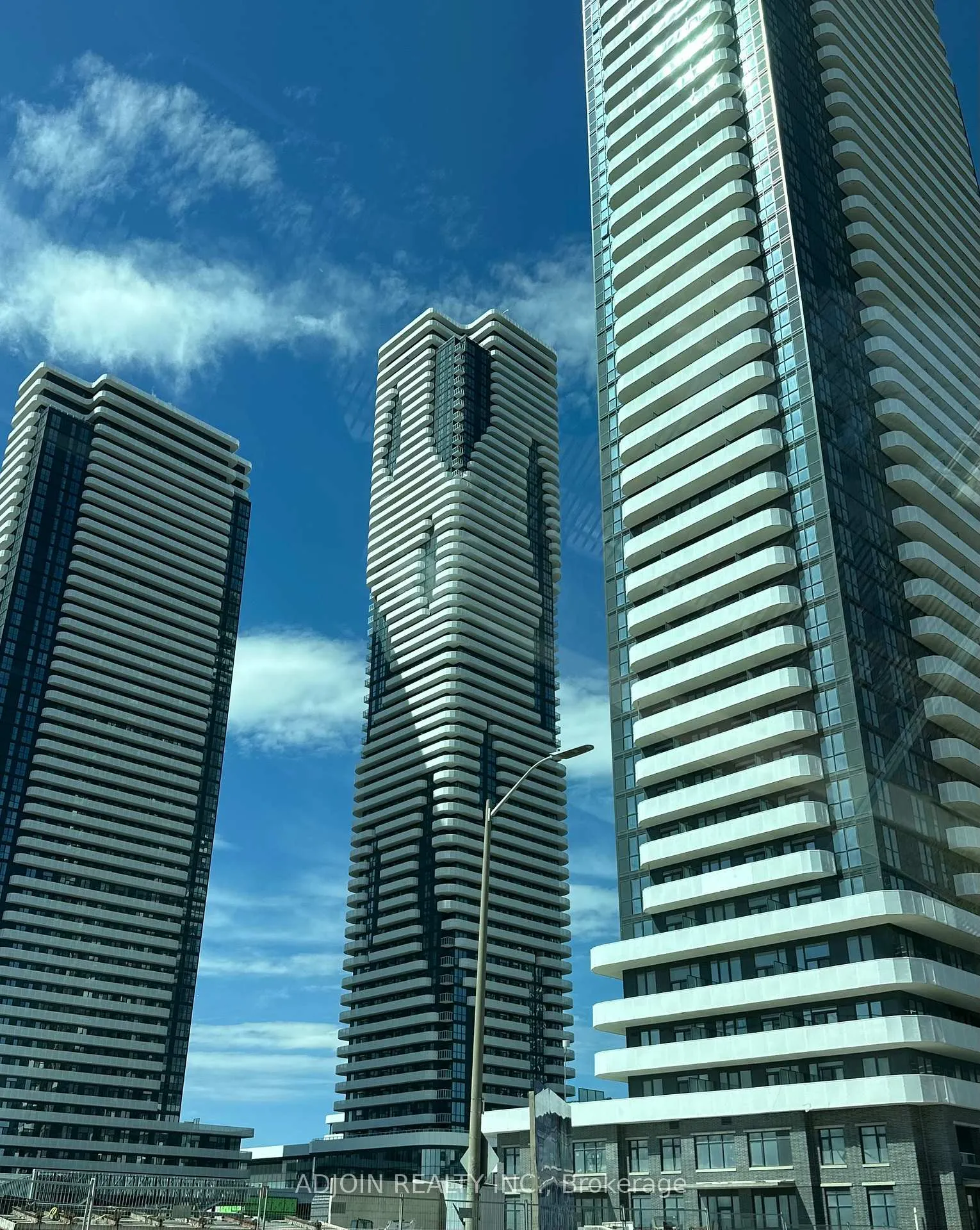 Photo 1 of Unit 1505, 225 Commerce Street, Vaughan, Vaughan Corporate Centre — HOMEH