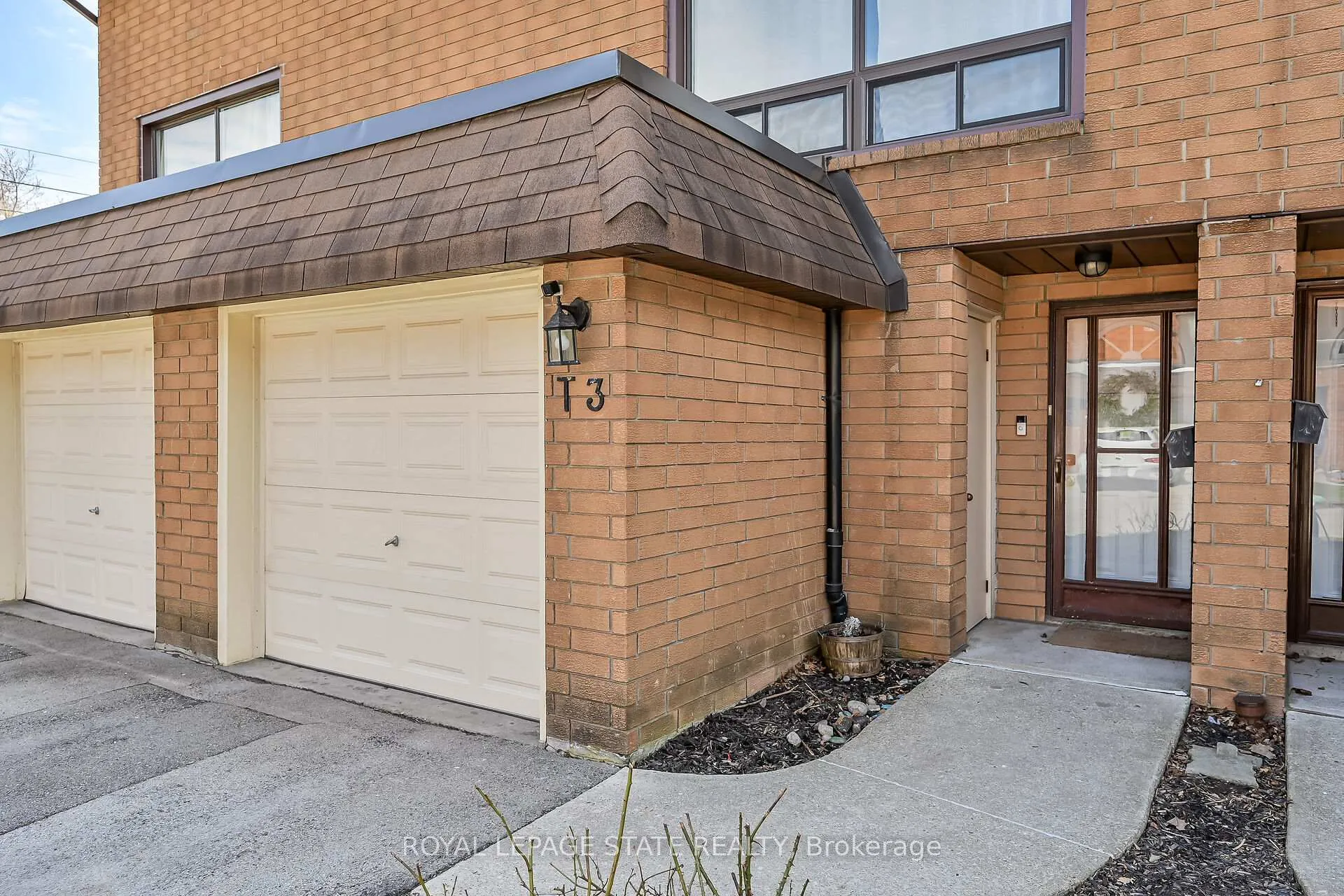 Photo 4 of Unit T3, 444 Stone Church Road W, Hamilton, Gurnett — HOMEH