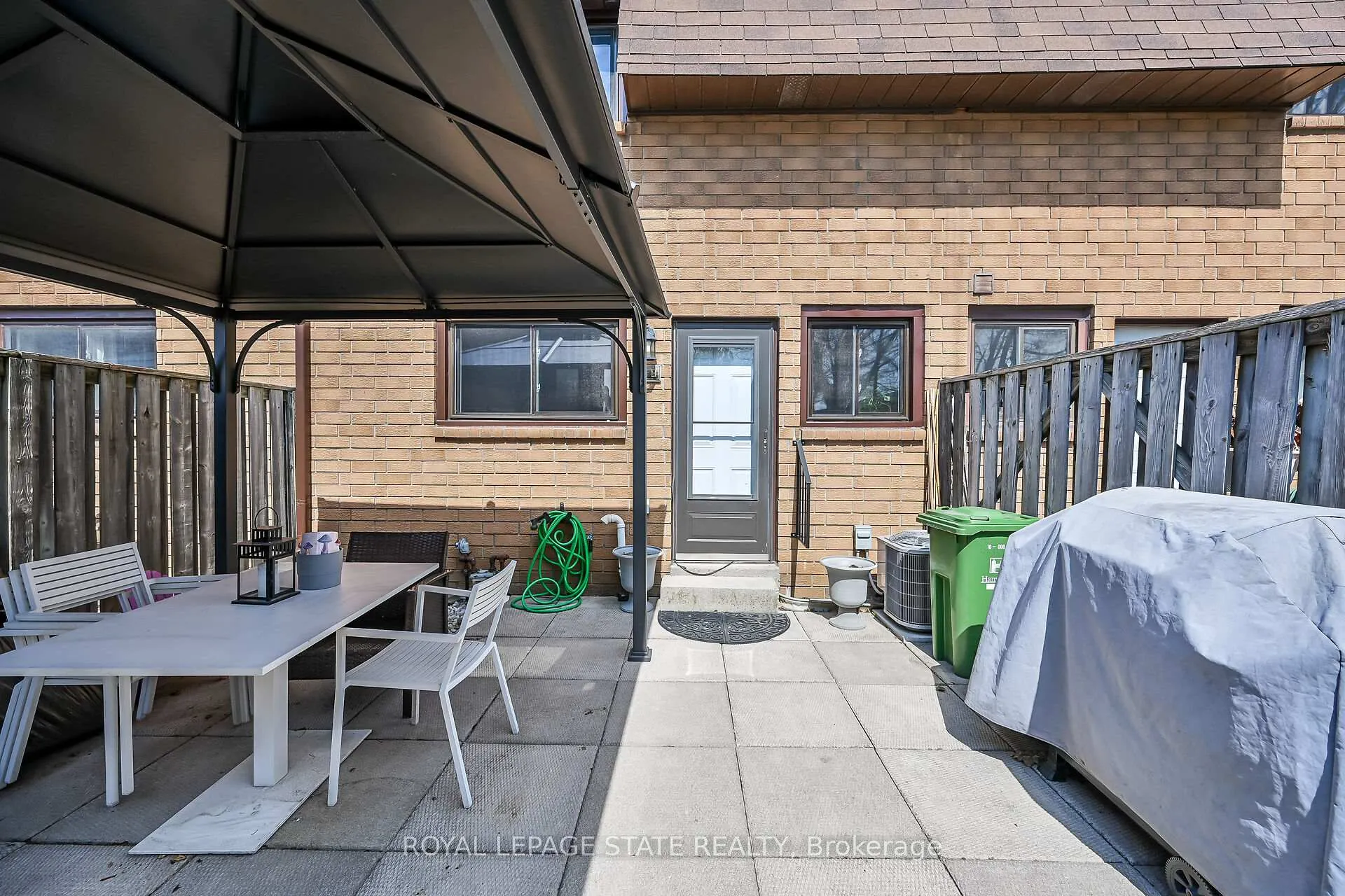 Photo 37 of Unit T3, 444 Stone Church Road W, Hamilton, Gurnett — HOMEH