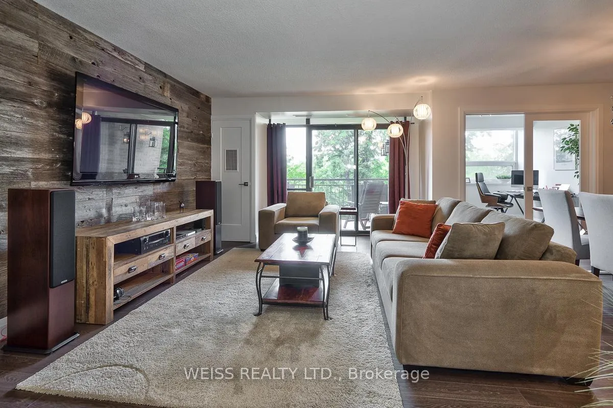 Photo 4 of Unit 402, 500 Green Road, Hamilton, Lakeshore — HOMEH