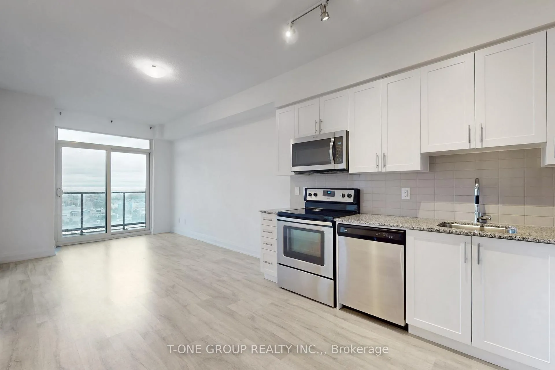 Photo 1 of Unit 1606, 3700 Highway 7, Vaughan, Vaughan Corporate Centre — HOMEH