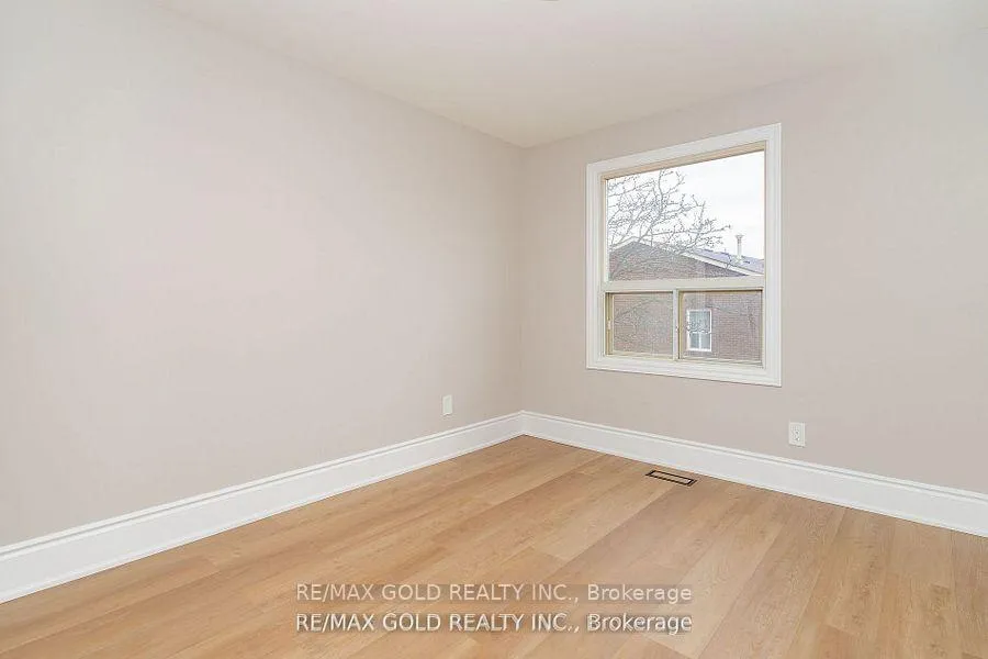 Photo 17 of 17 Eden Park Drive, Brampton, Southgate — HOMEH