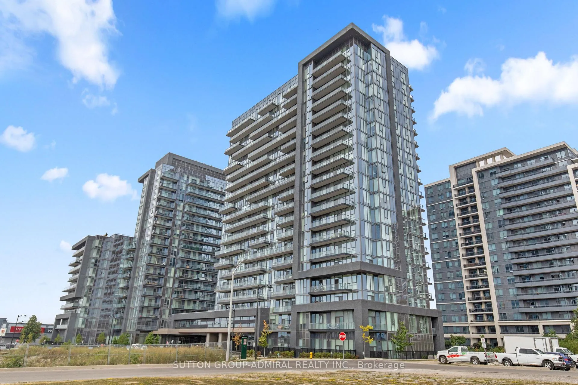 Photo 1 of Unit 202, 20 Gatineau Drive, Vaughan, Beverley Glen — HOMEH