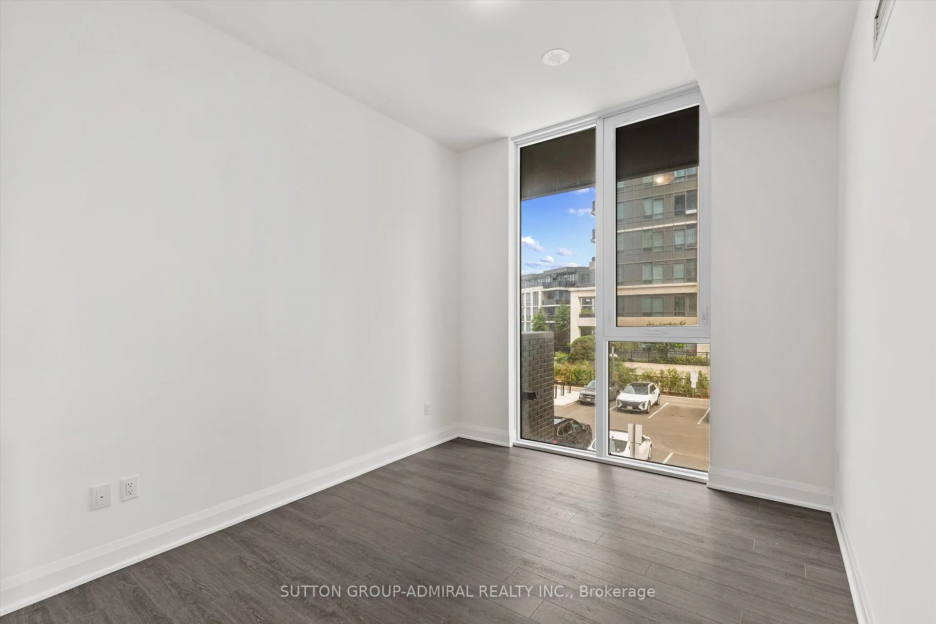 Photo 7 of Unit 202, 20 Gatineau Drive, Vaughan, Beverley Glen — HOMEH