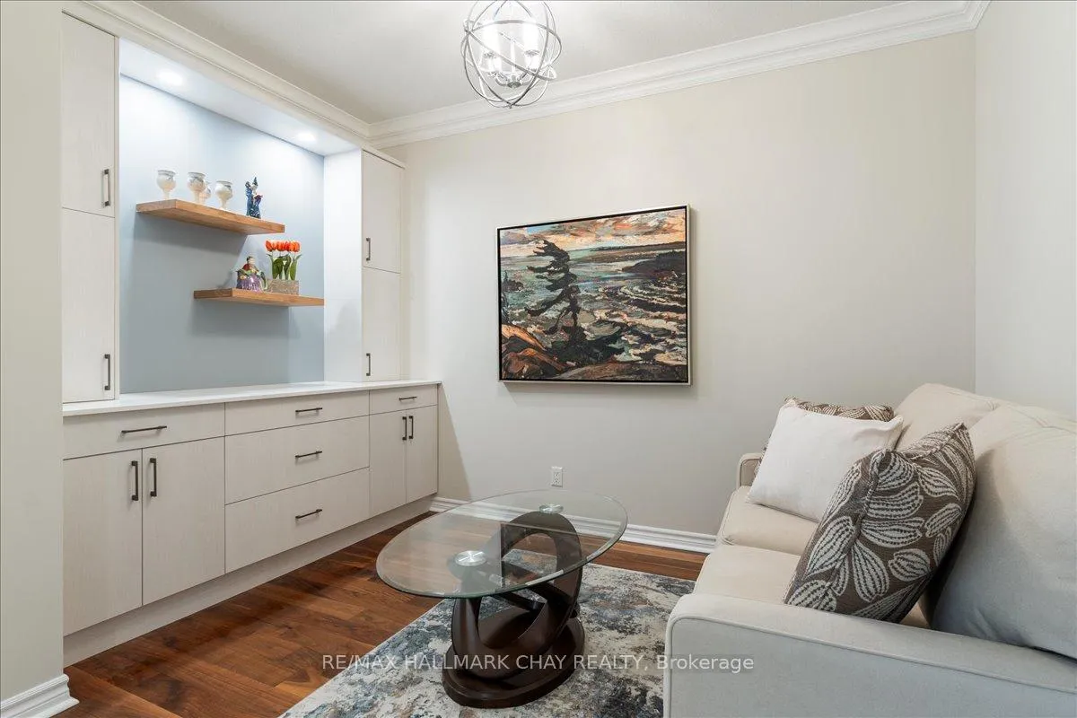 Photo 4 of Unit 1108, 33 Ellen Street, Barrie, Lakeshore — HOMEH