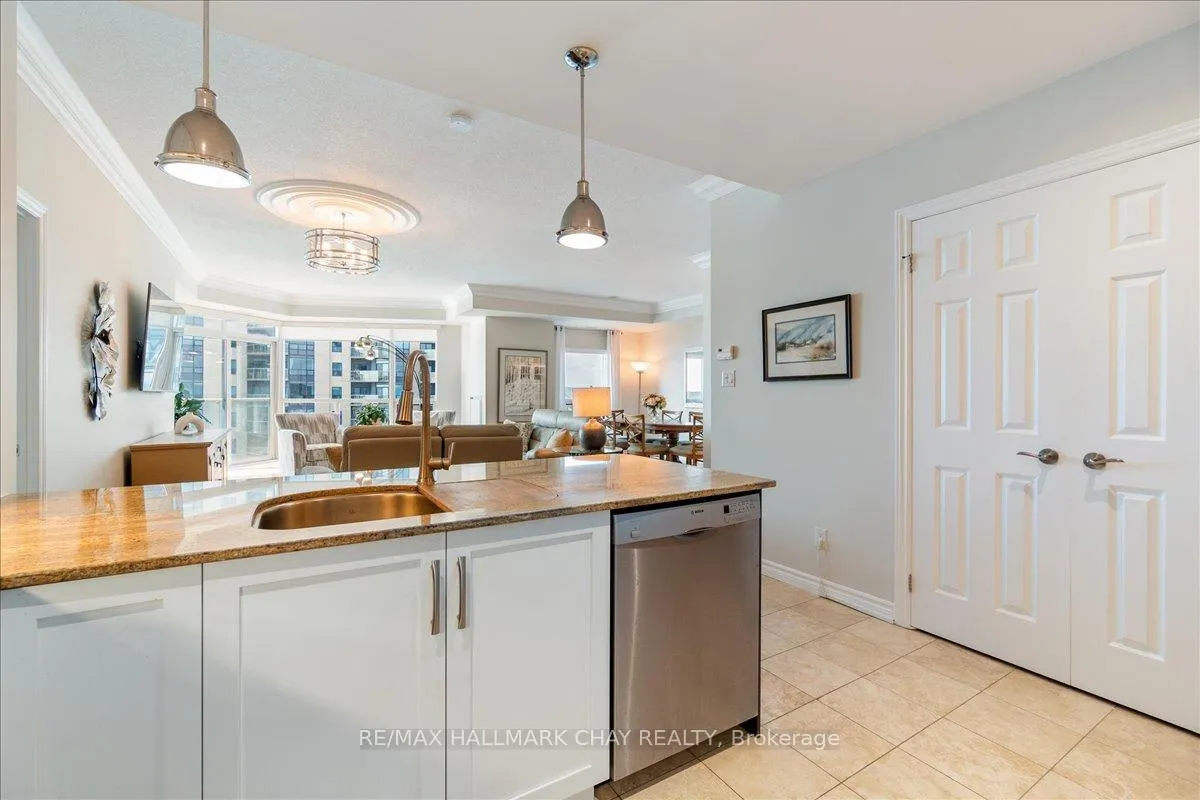 Photo 10 of Unit 1108, 33 Ellen Street, Barrie, Lakeshore — HOMEH